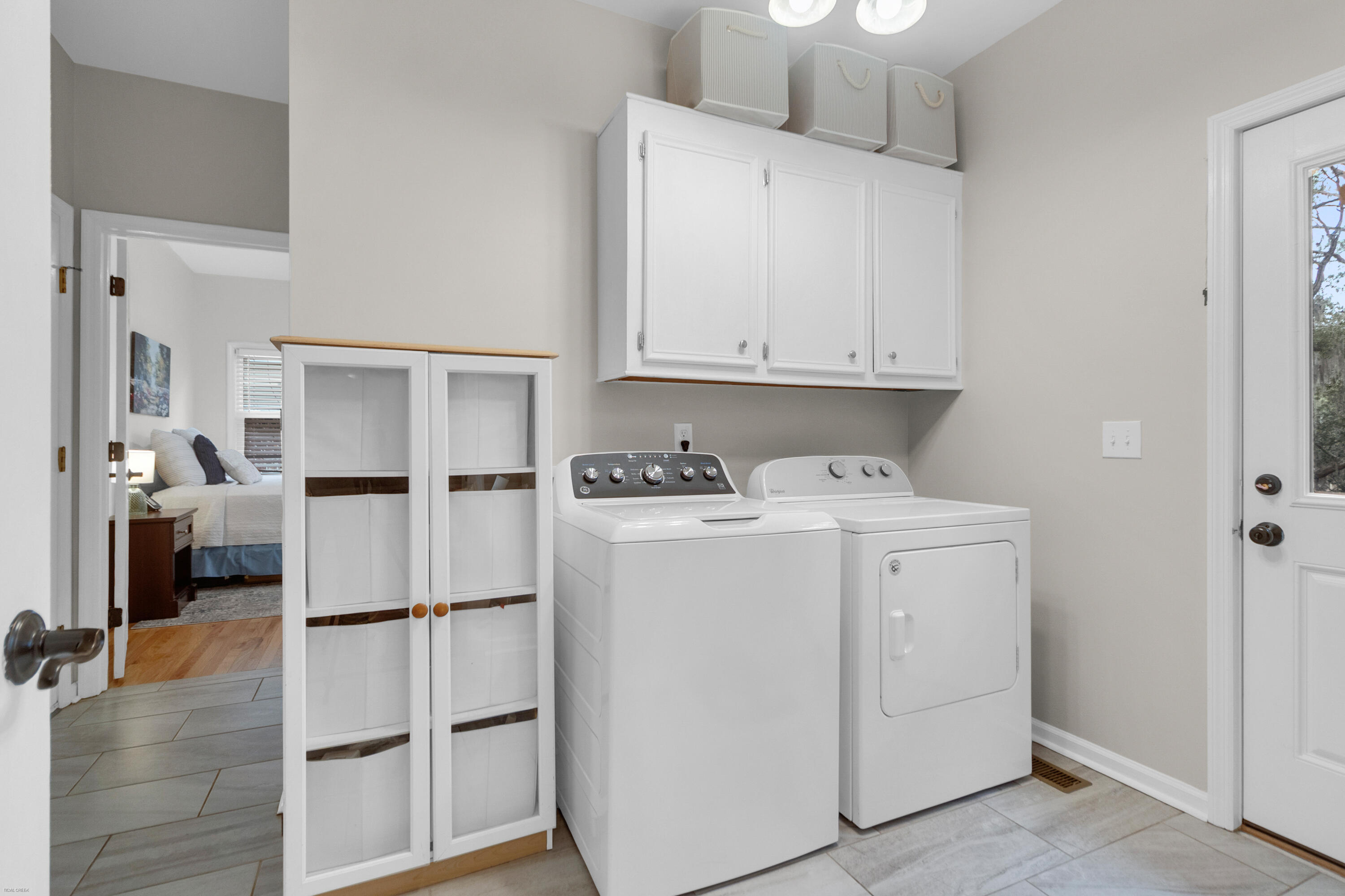 867 Parrot Creek Way