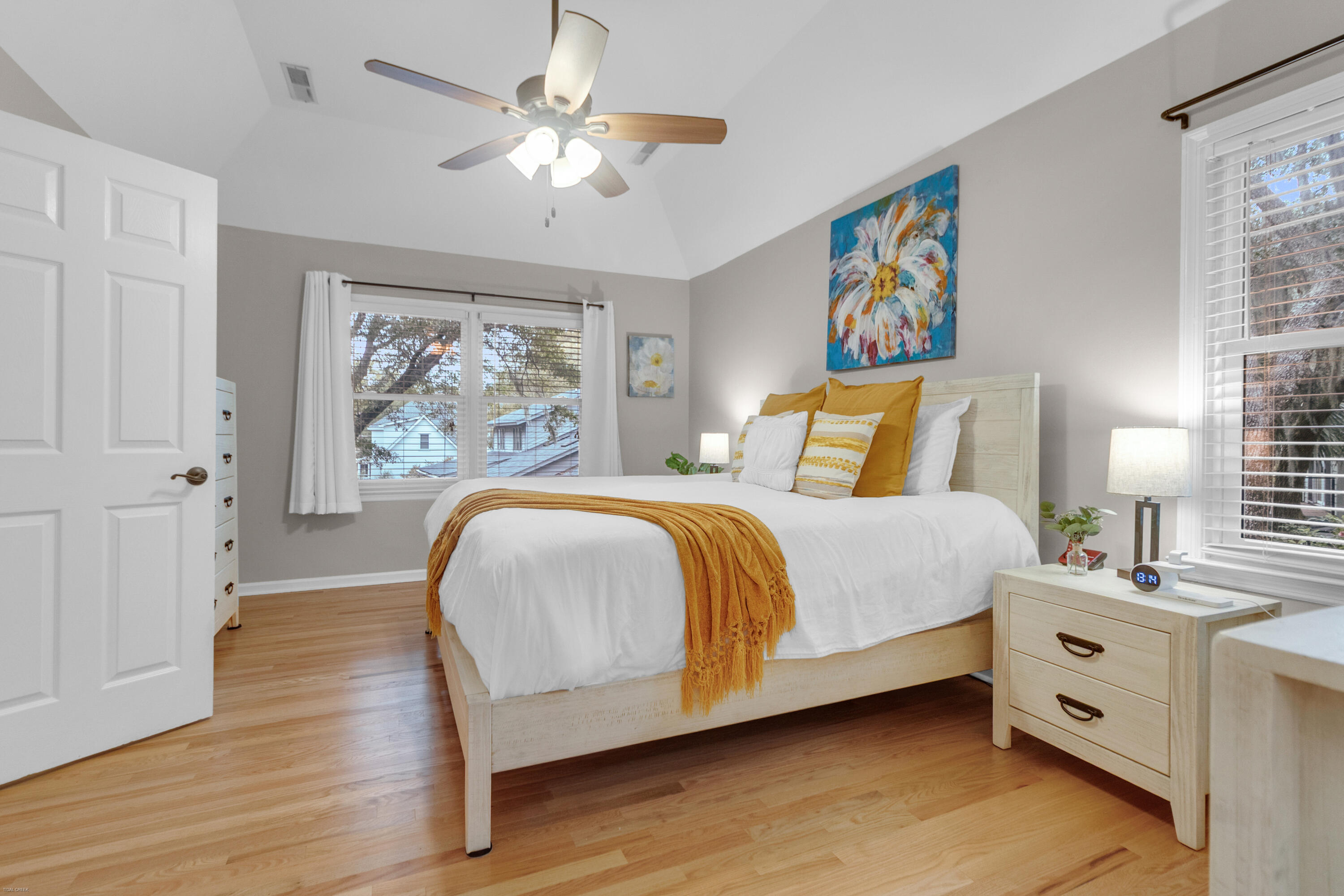 867 Parrot Creek Way