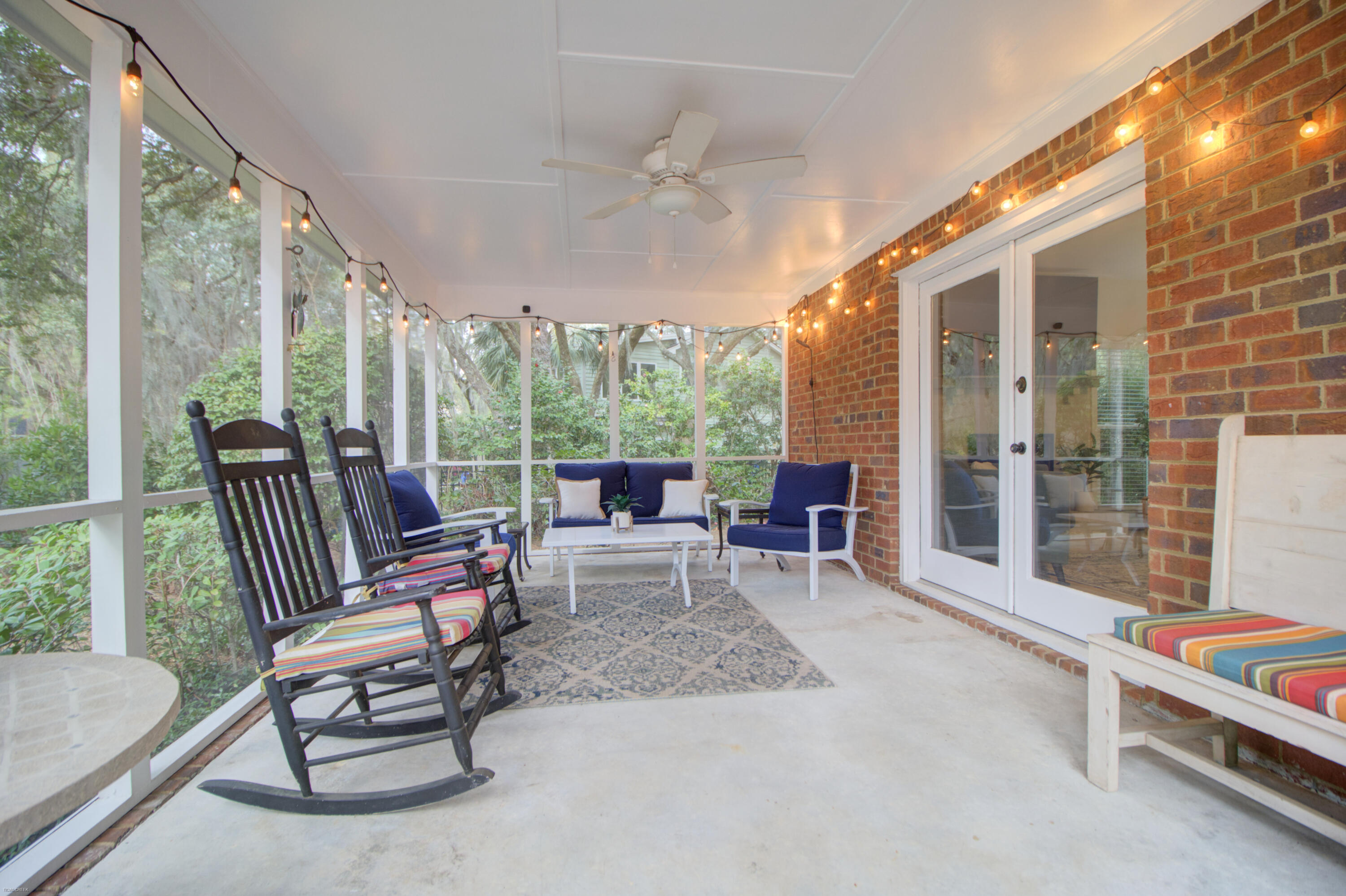 867 Parrot Creek Way