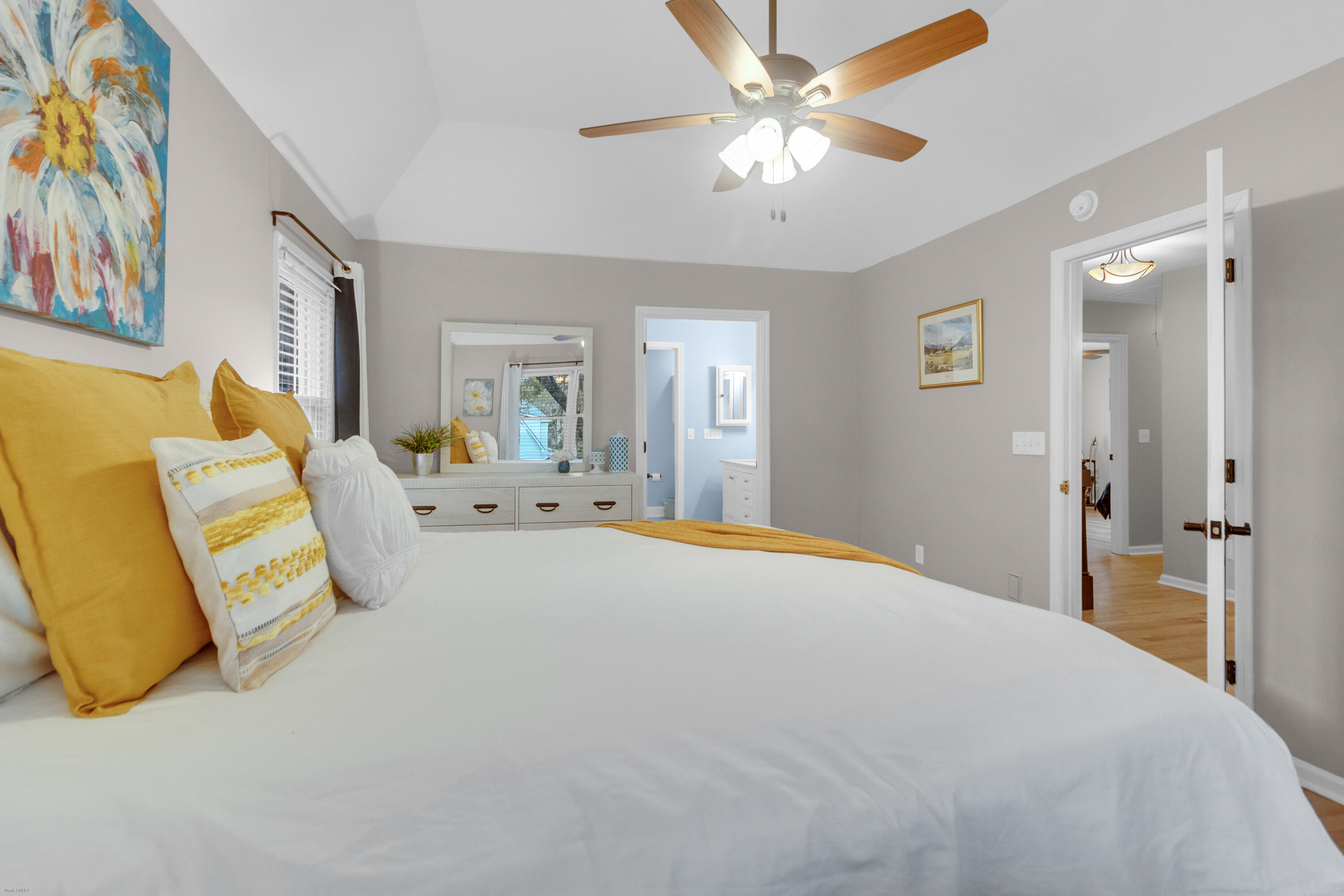 867 Parrot Creek Way