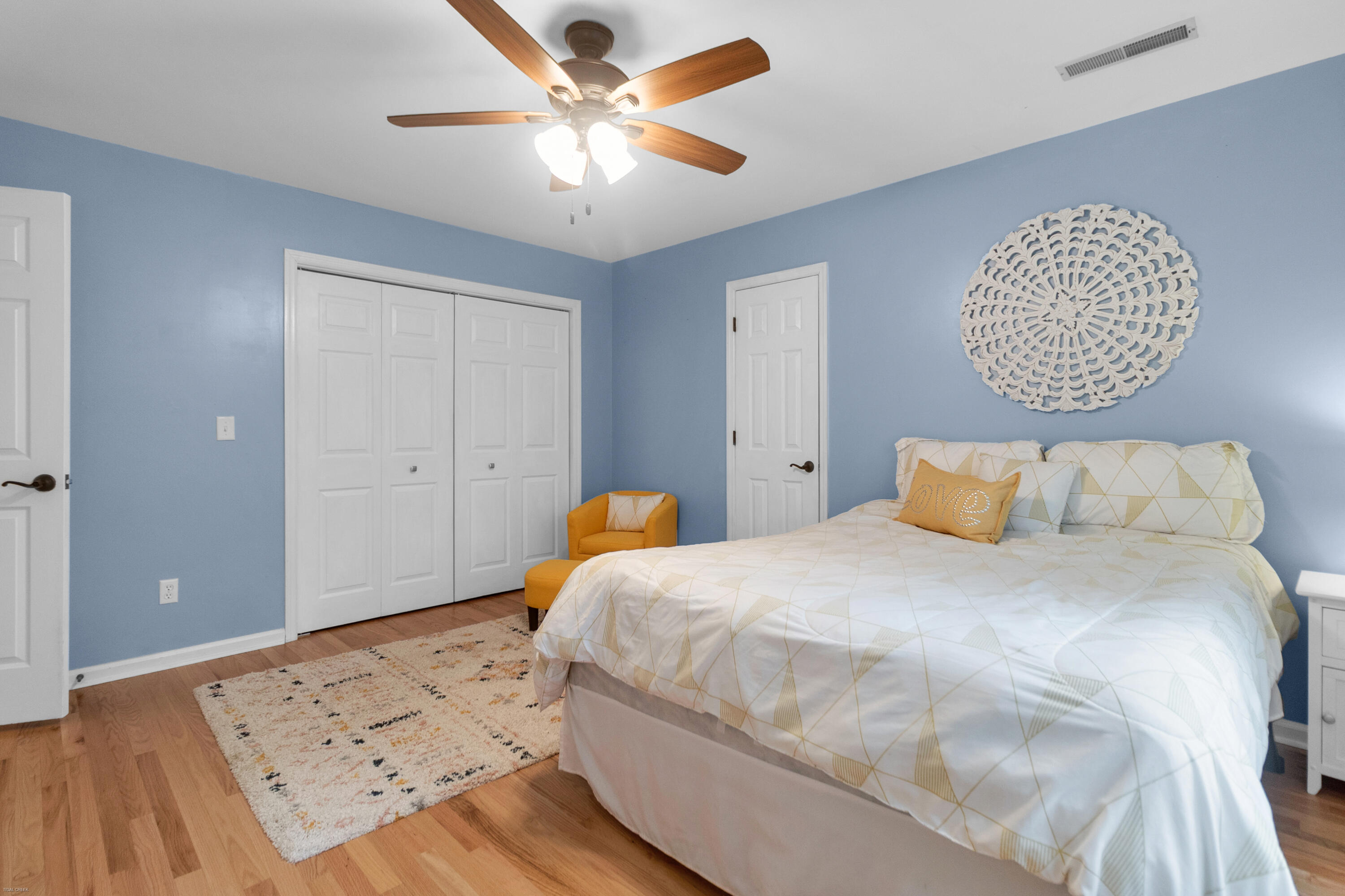 867 Parrot Creek Way