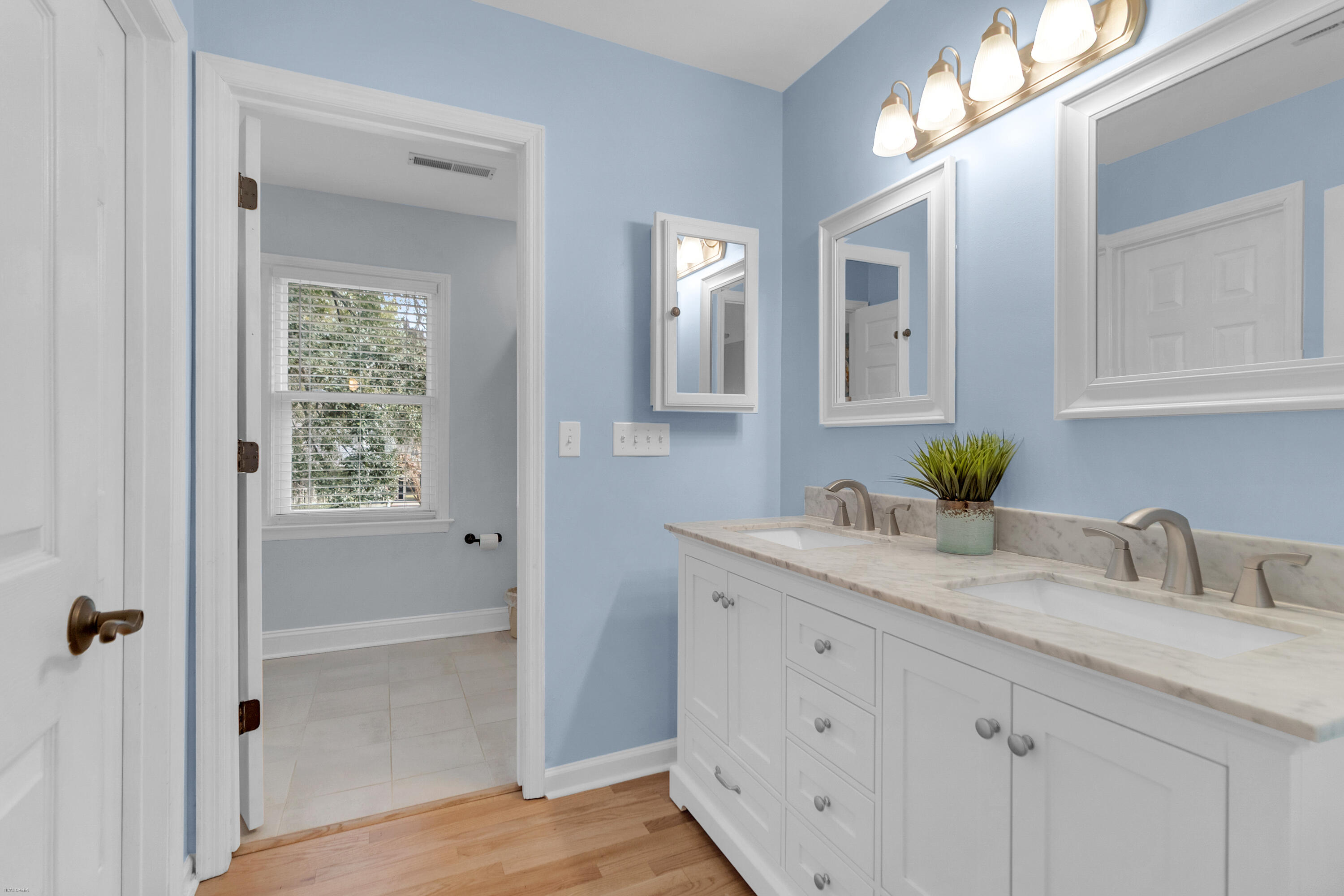 867 Parrot Creek Way