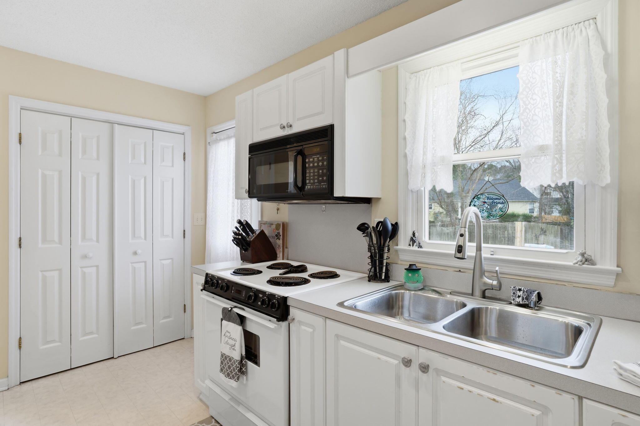 5398 Indigo Fields Boulevard