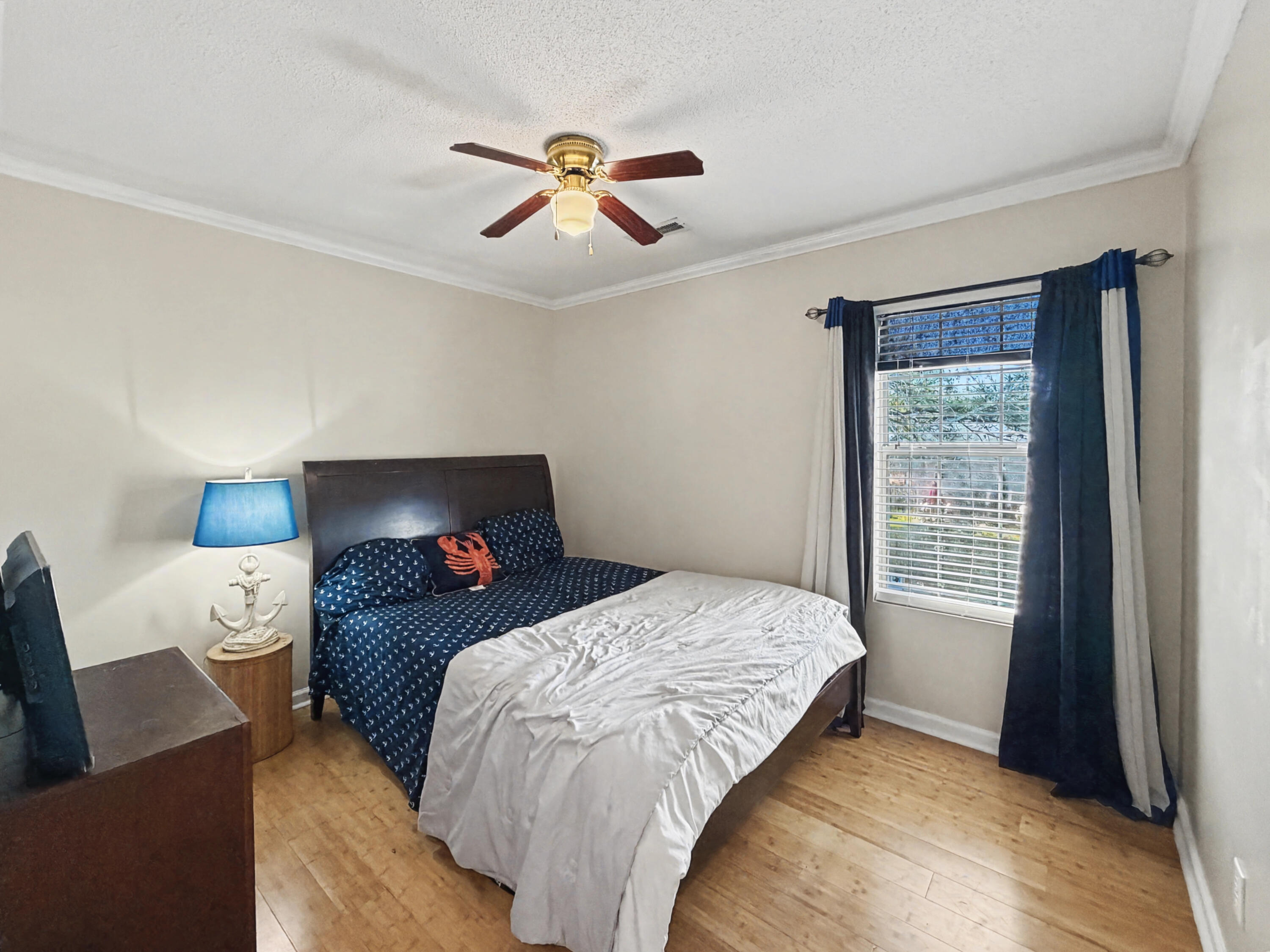 143 Evergreen Magnolia Avenue