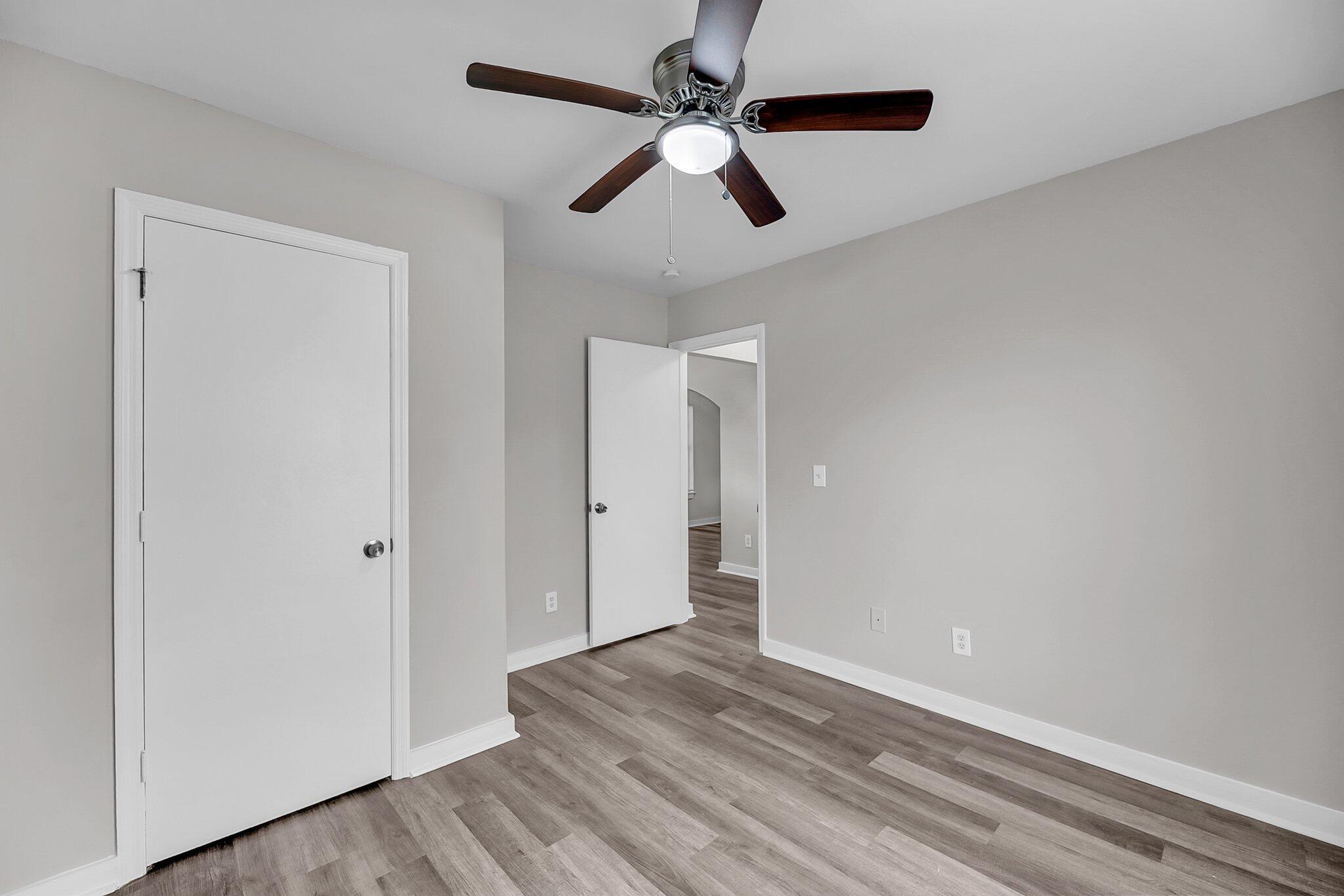 2220 Van Buren Avenue