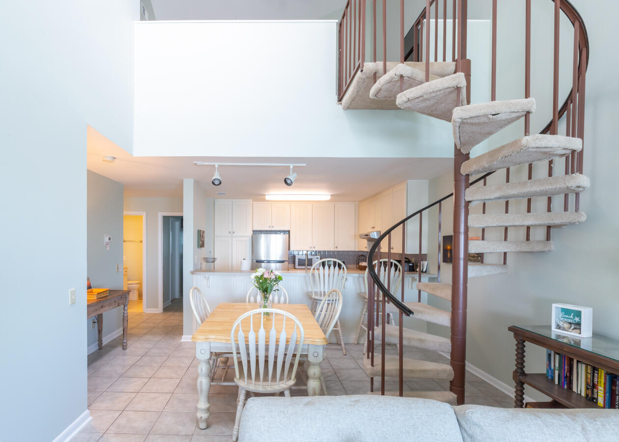 9002 Palmetto Drive # 517