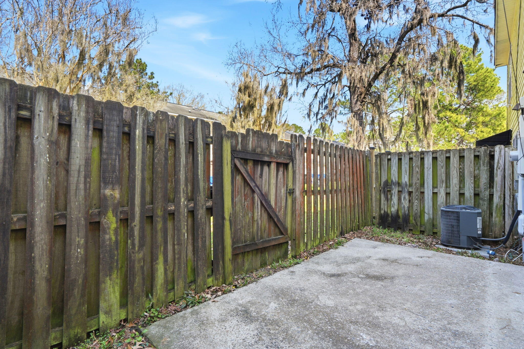 4744 Bayfield Drive
