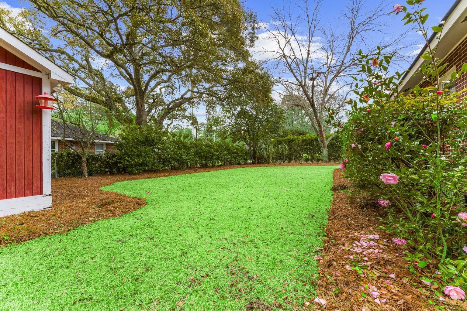 18 Murray Hill Drive