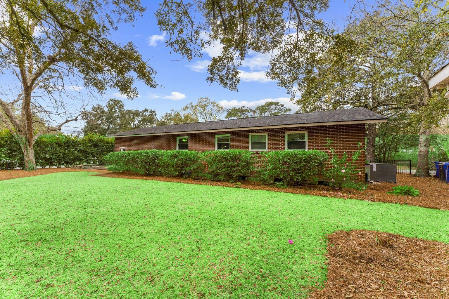 18 Murray Hill Drive