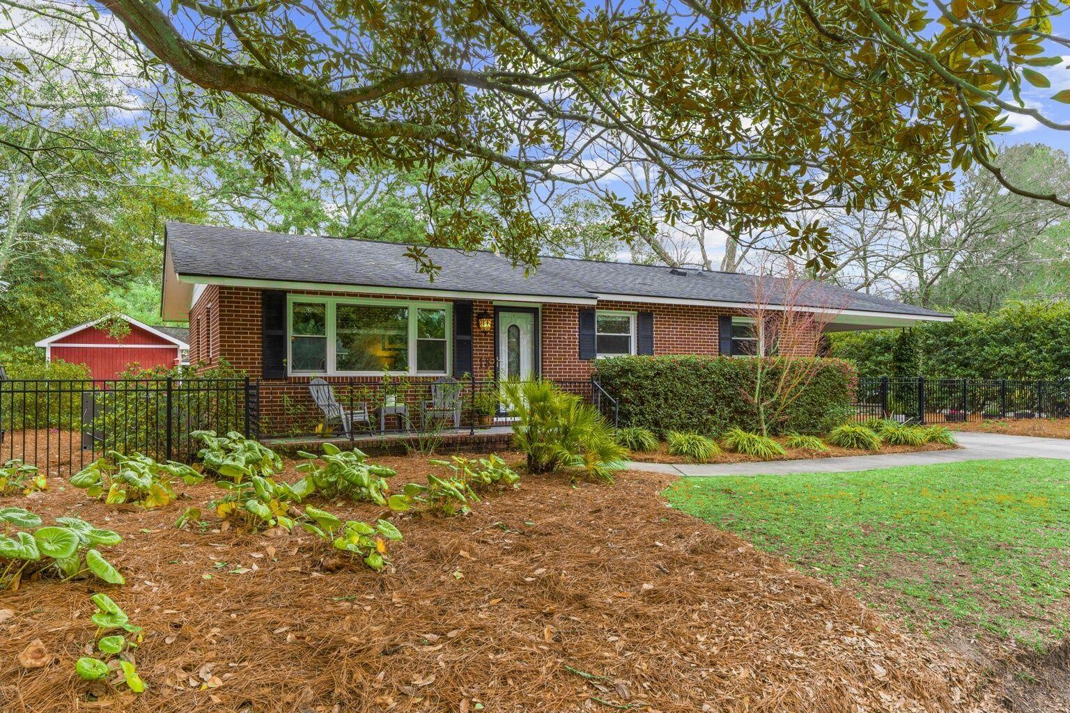 18 Murray Hill Drive