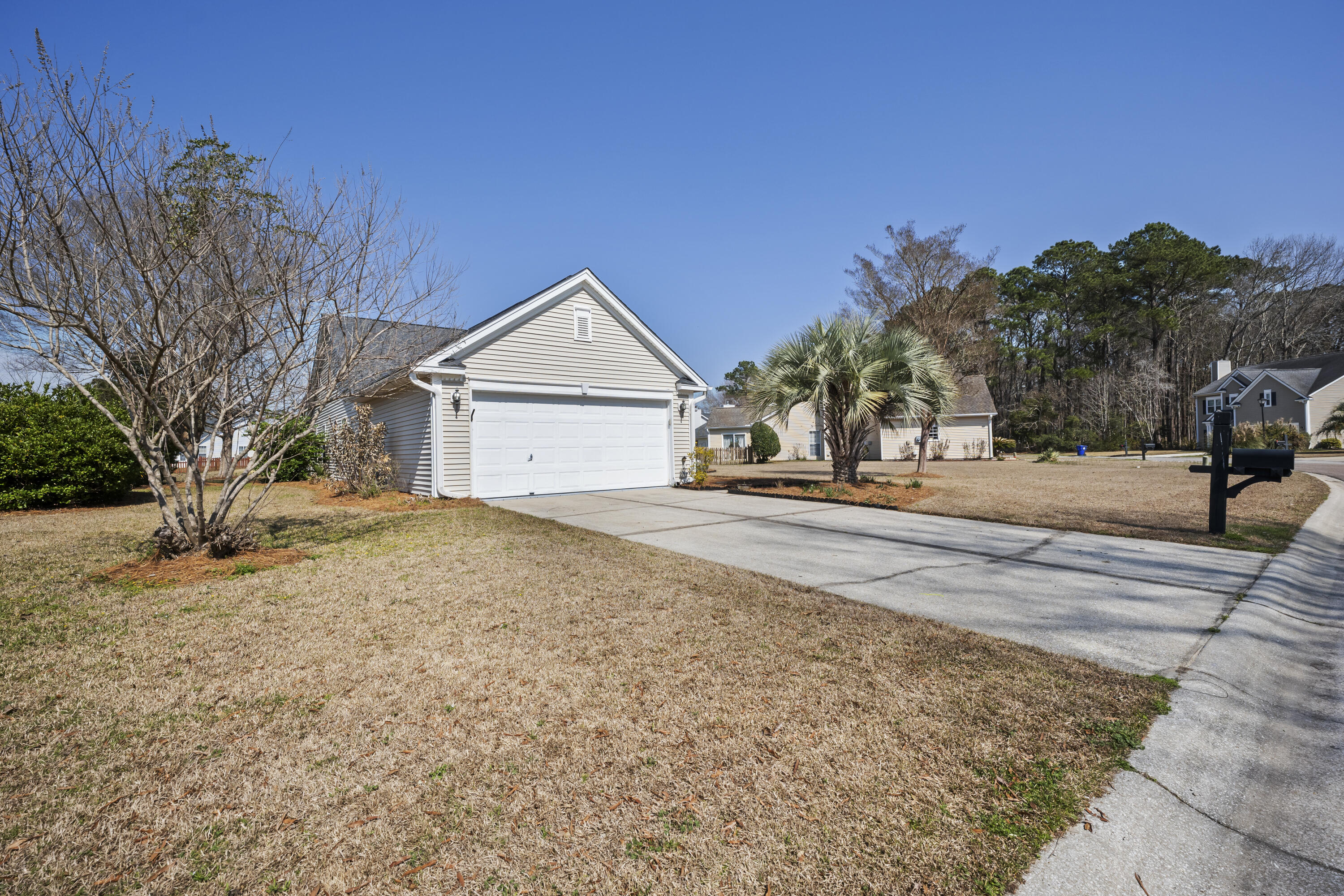 2701 Palmetto Hall Boulevard