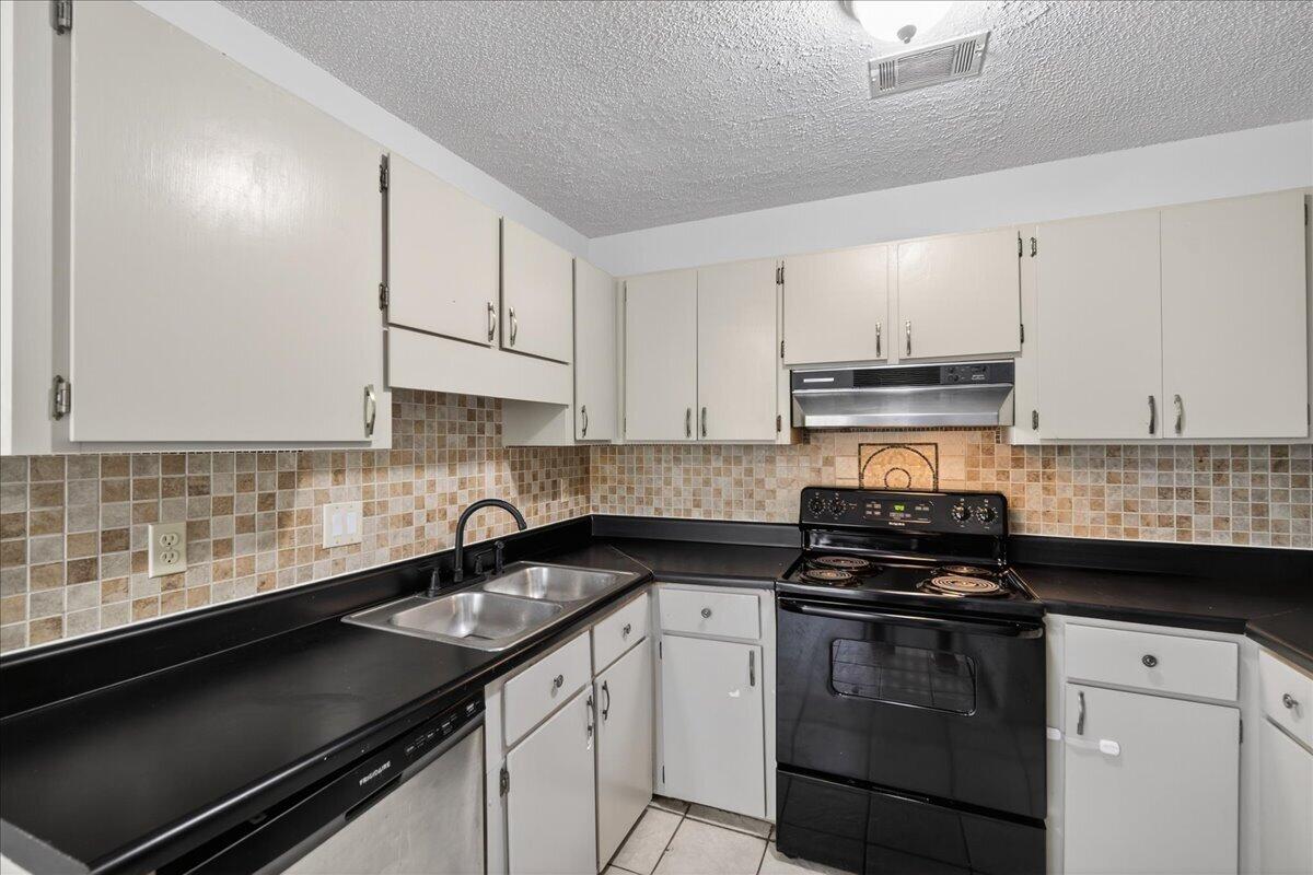 6280 Rolling Fork Road # H