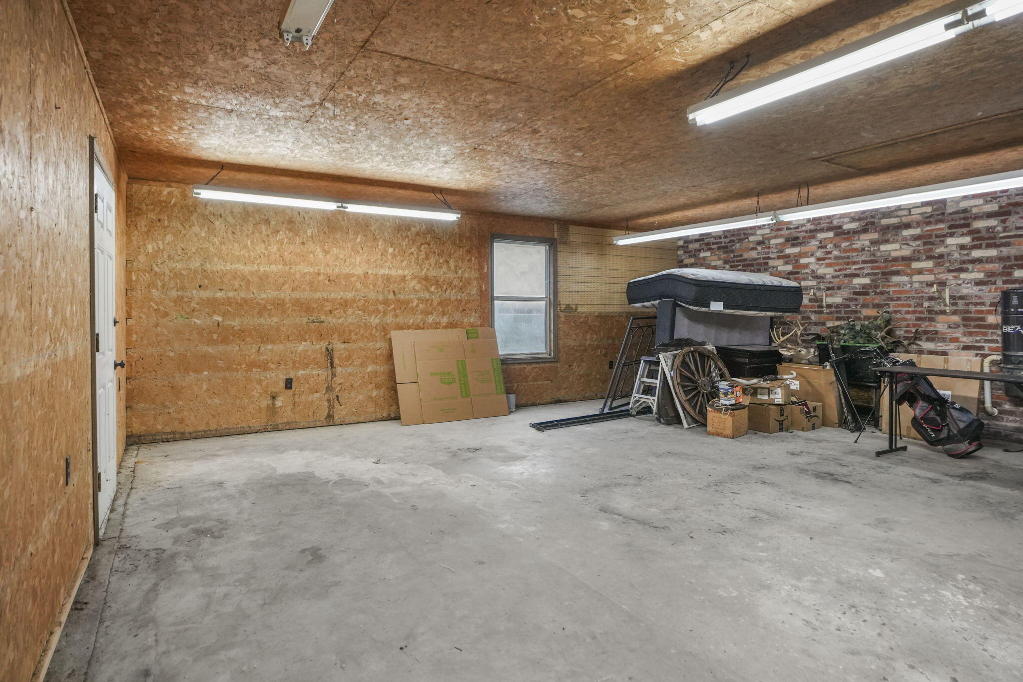 2466 Norway Road