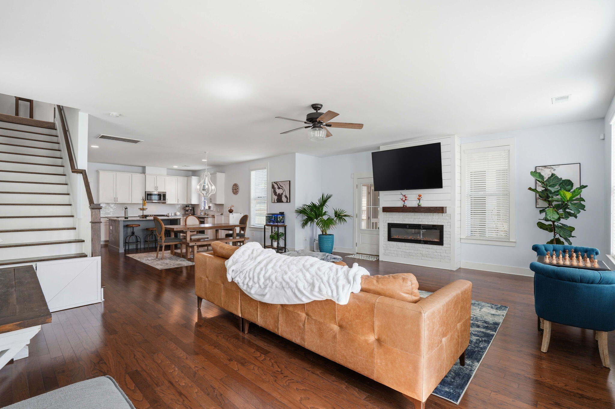 416 Watergrass Way