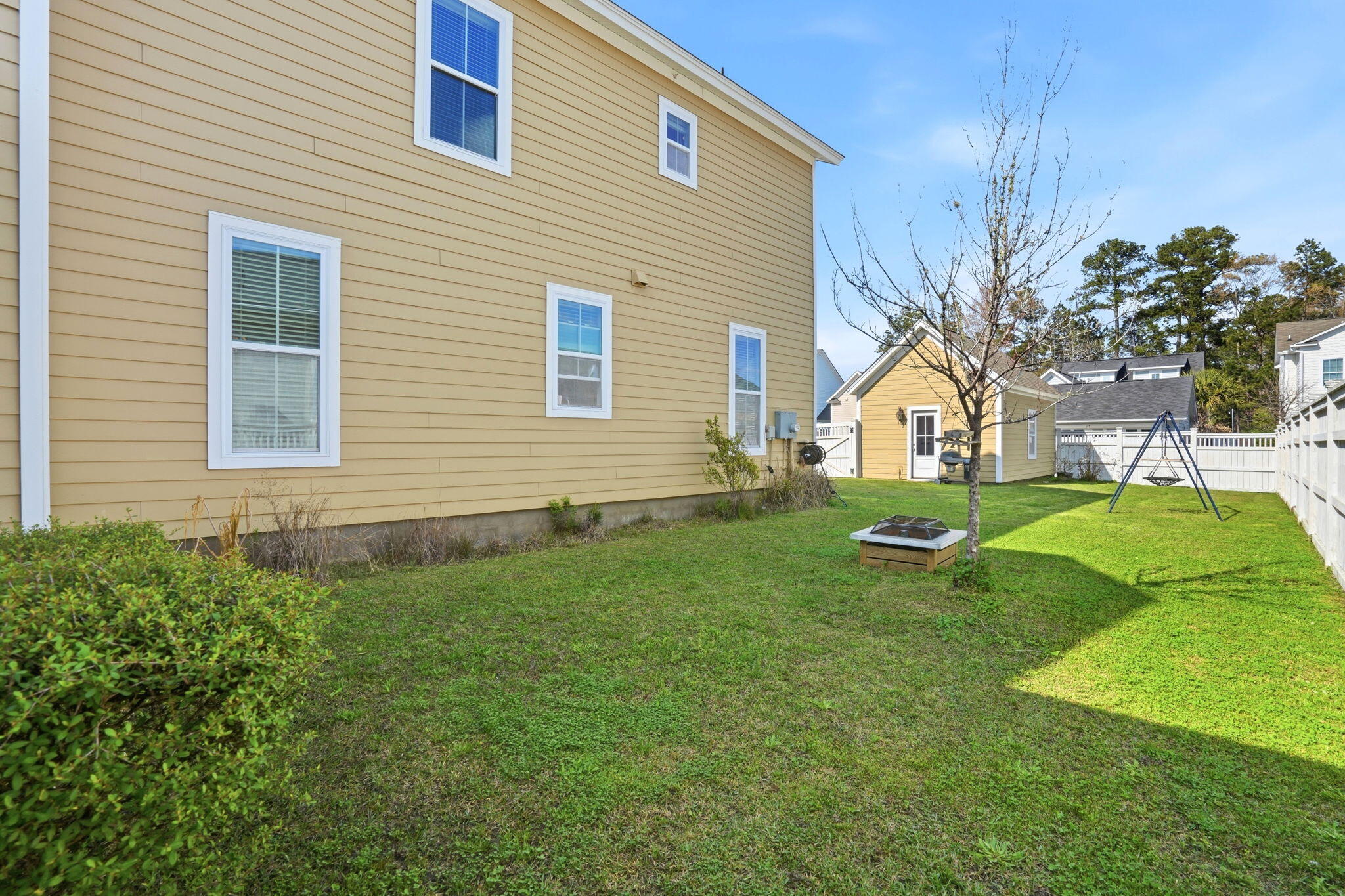 416 Watergrass Way