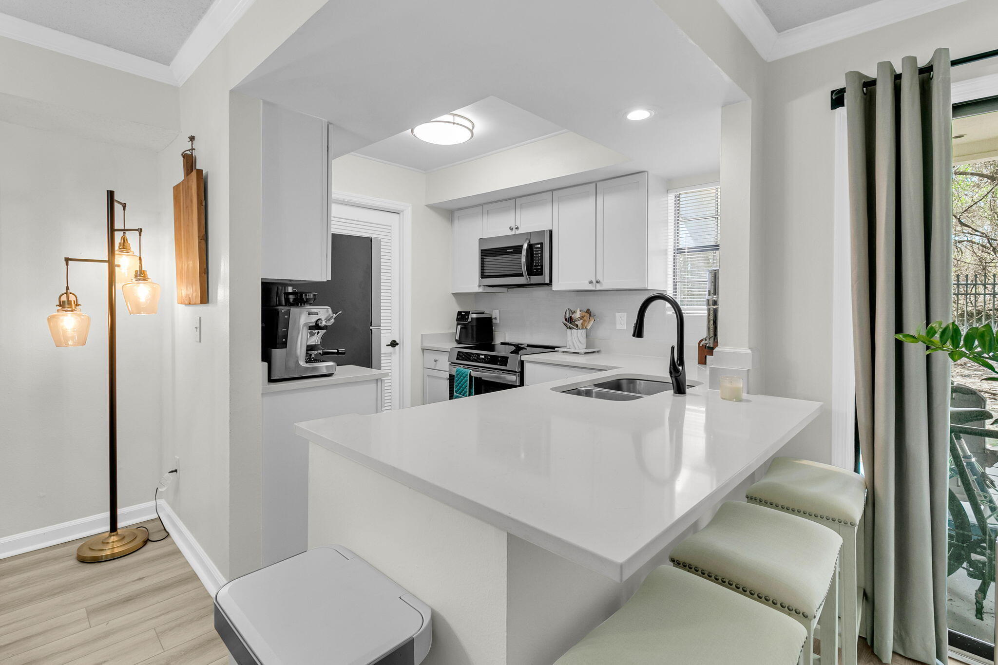 1860 Montclair Drive # A Unit: 1860-A