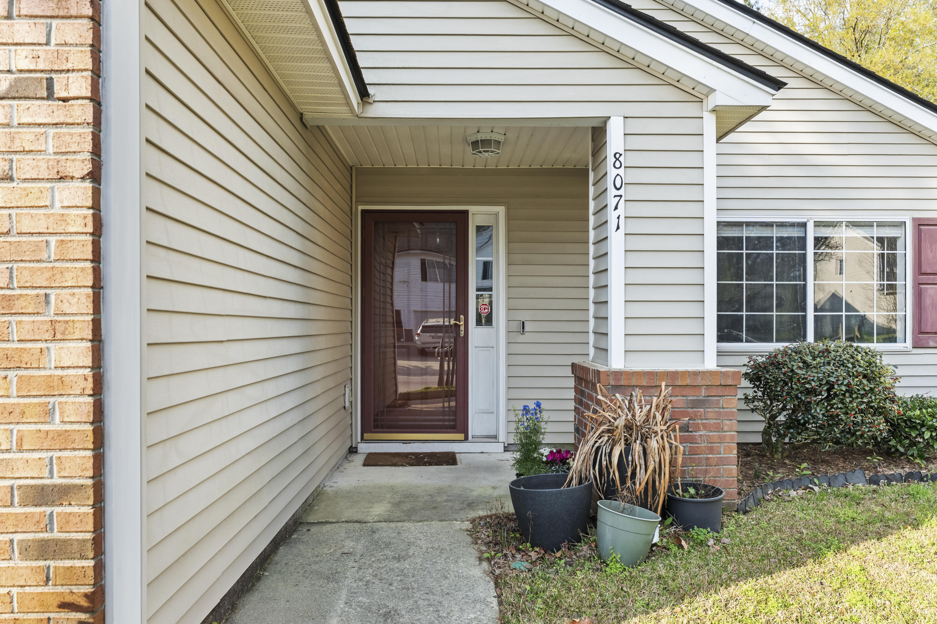 8071 Long Shadow Lane