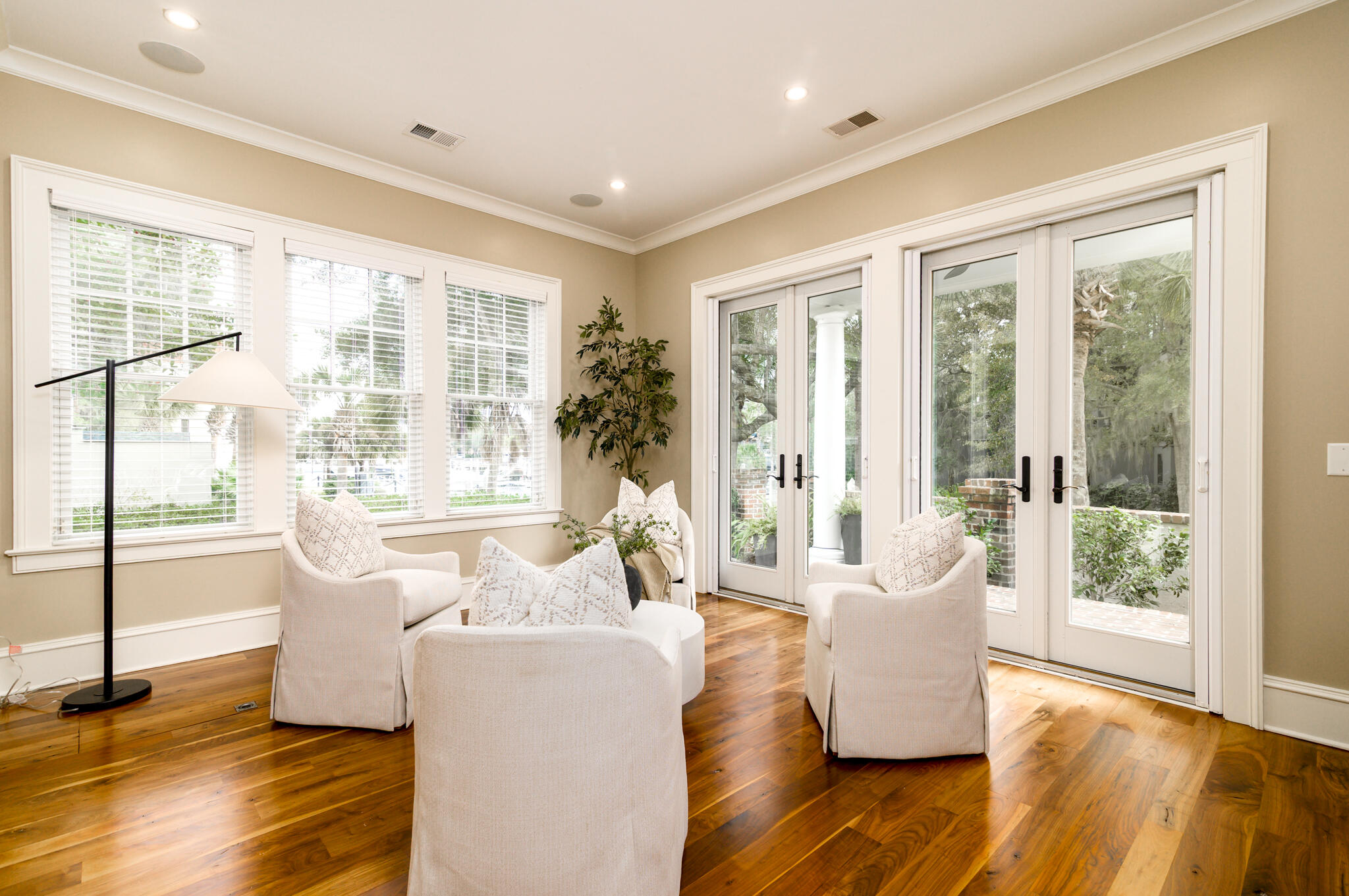 9 Transom Court