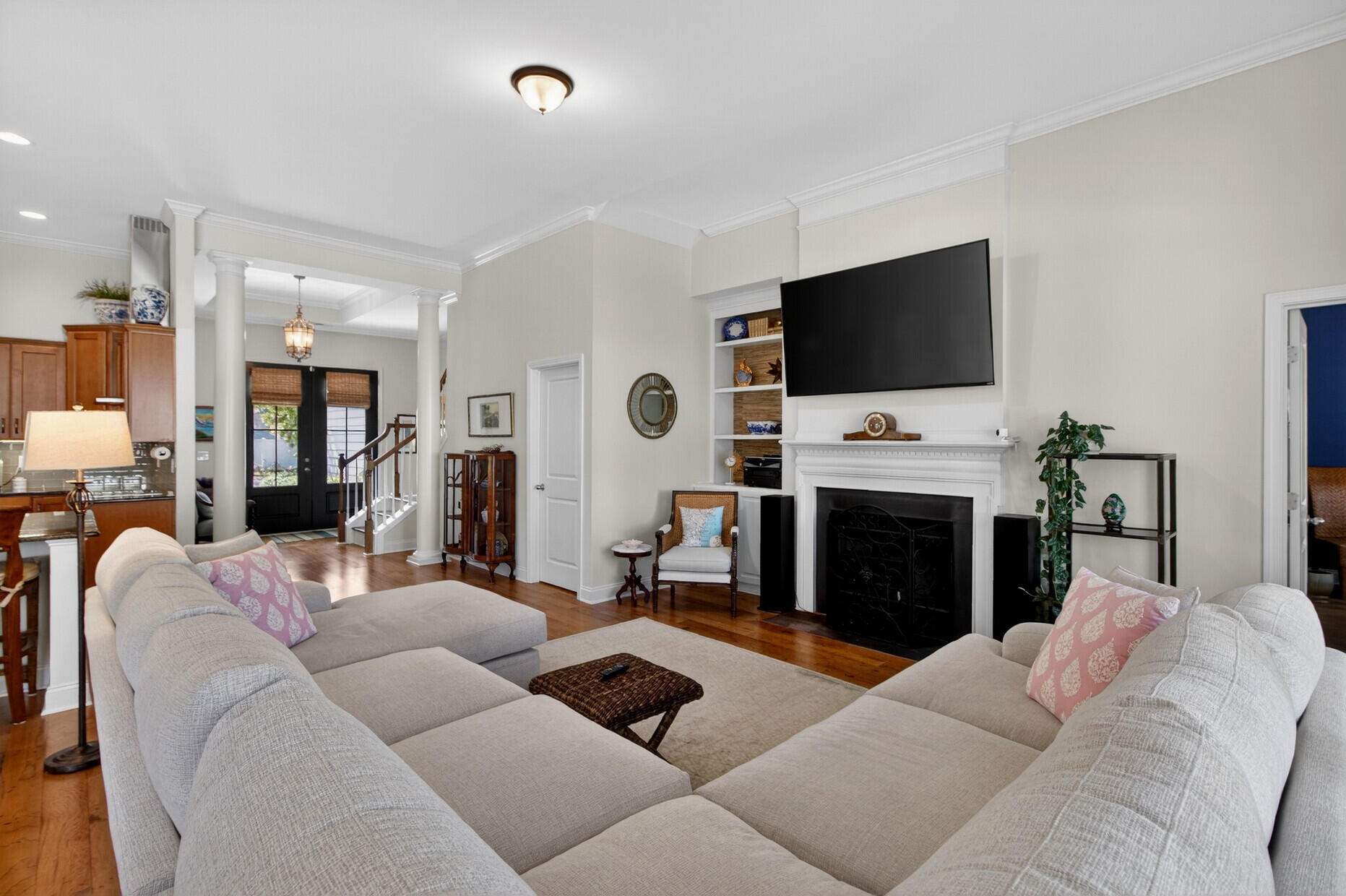 1230 River Walk Court