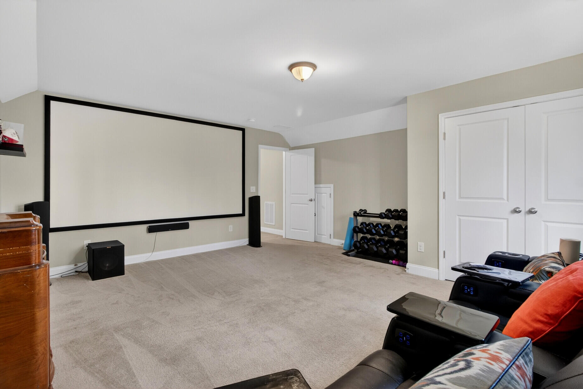 1230 River Walk Court