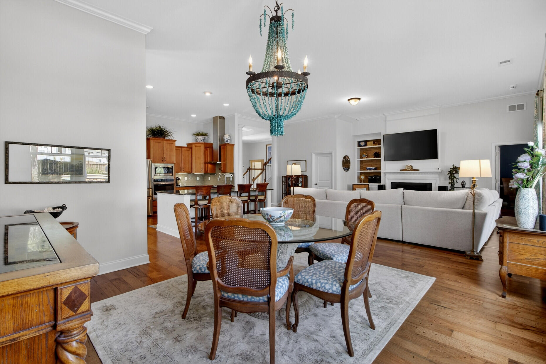 1230 River Walk Court