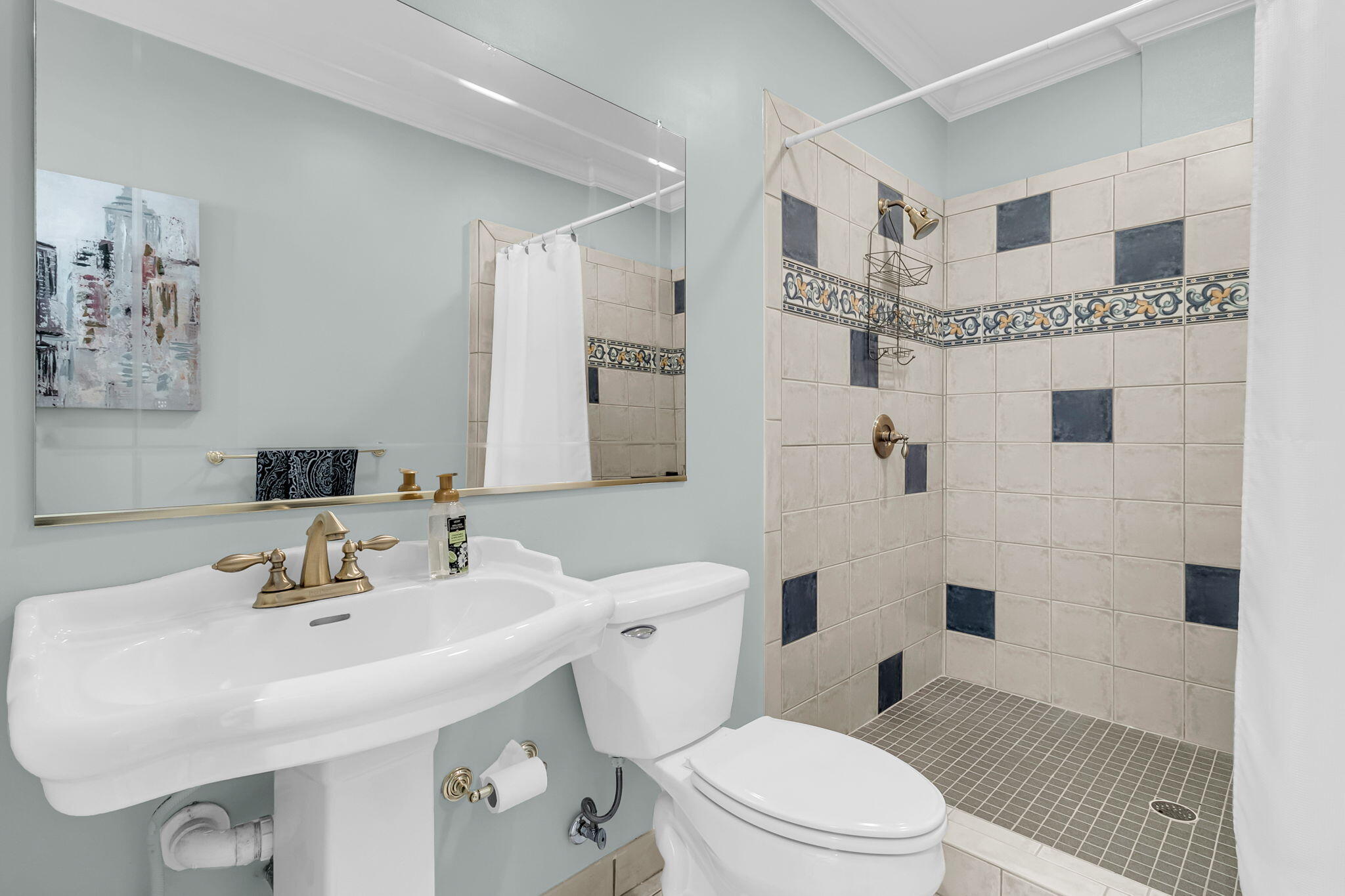 3516 Henrietta Hartford Road