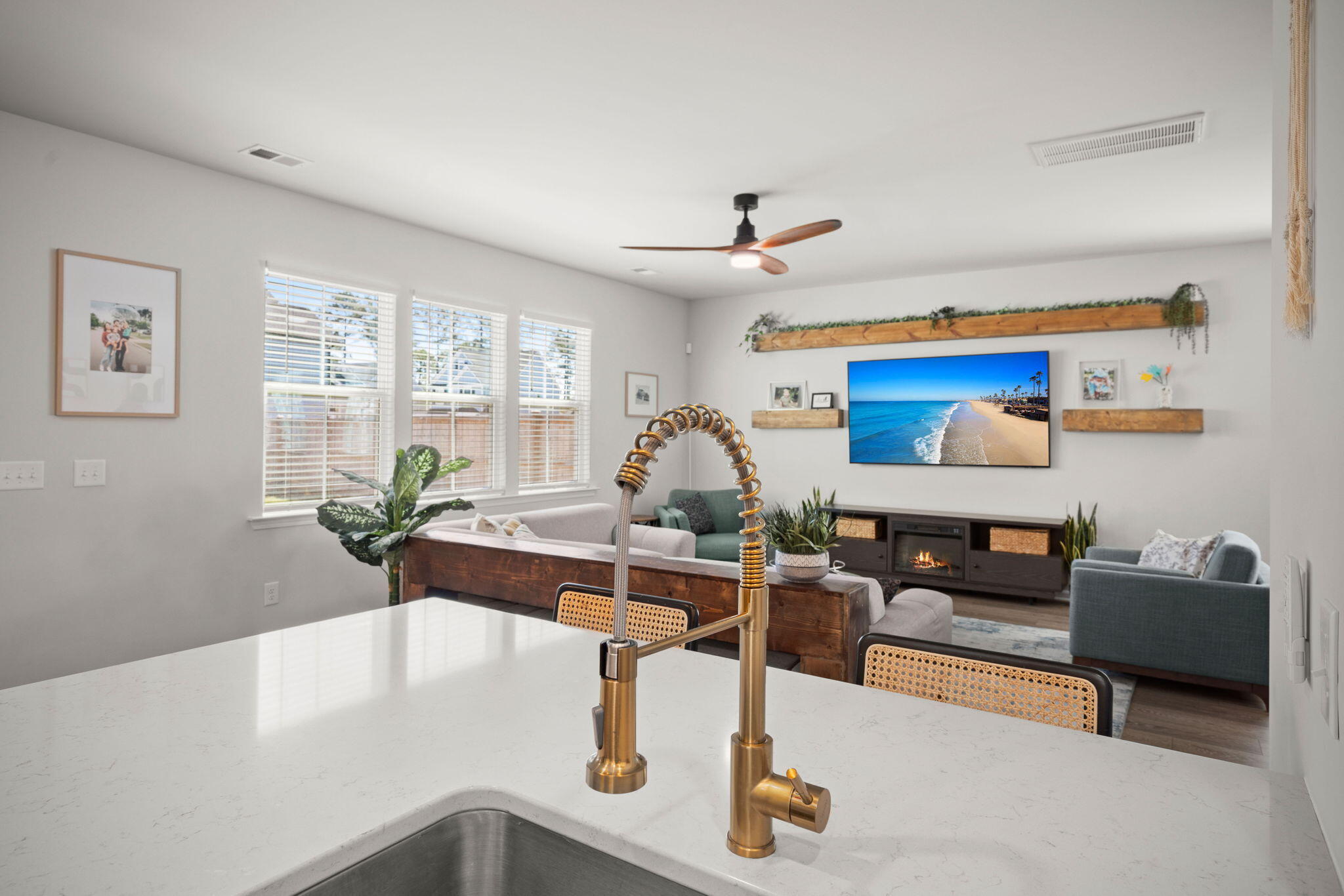 102 Berry Hollow Road