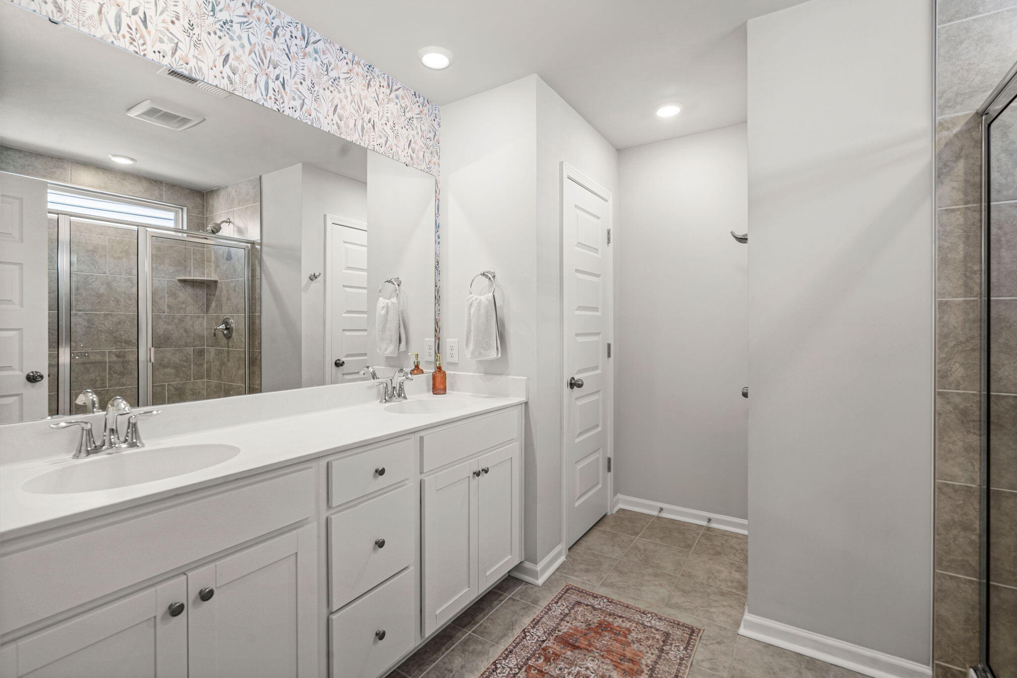 102 Berry Hollow Road