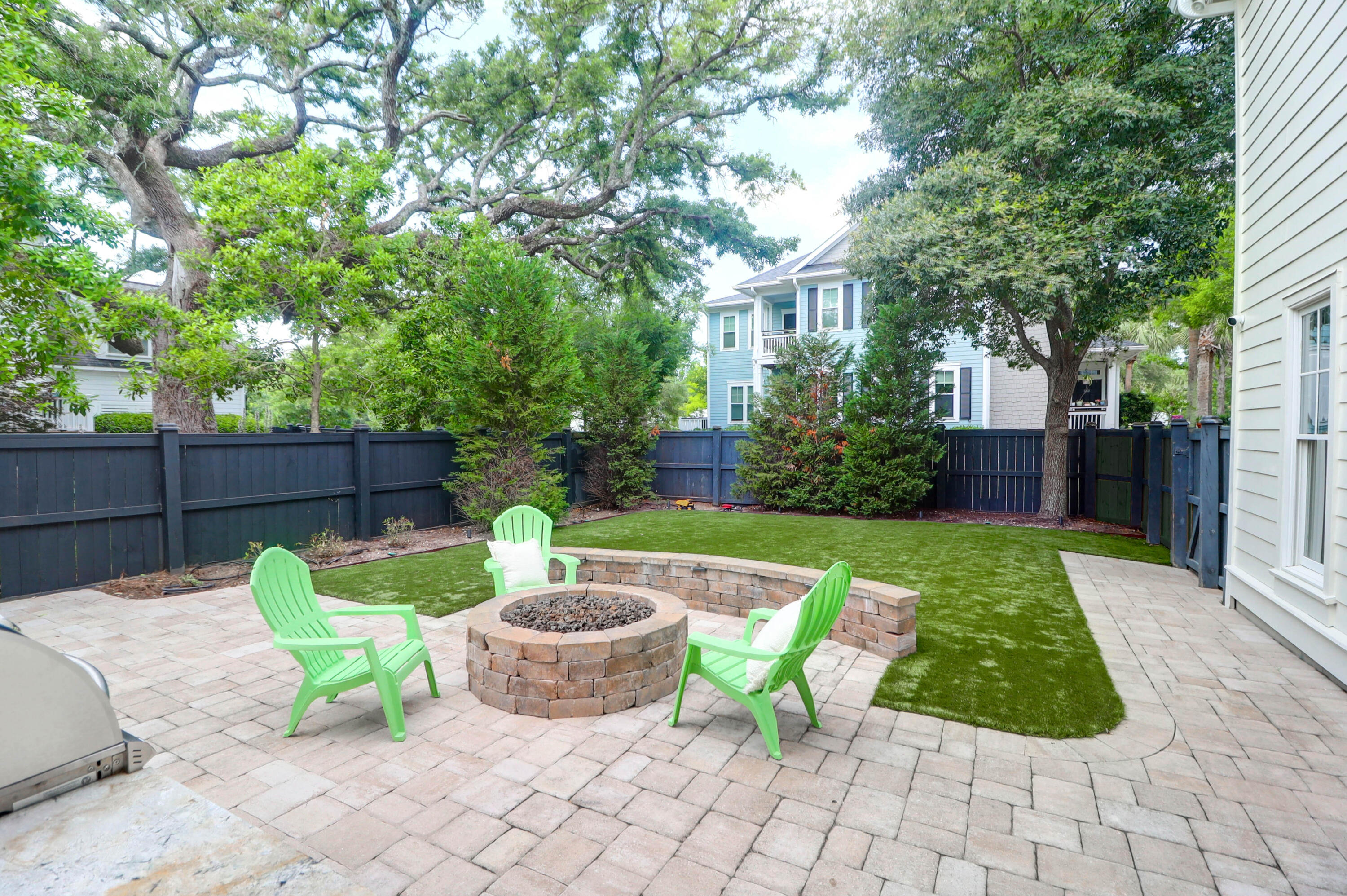 2431 Settlers Street