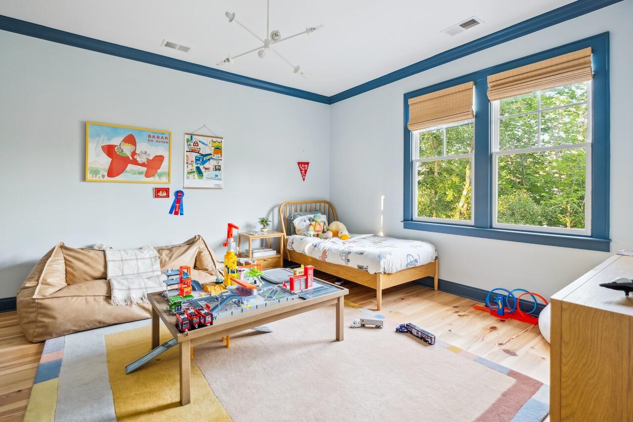 2431 Settlers Street