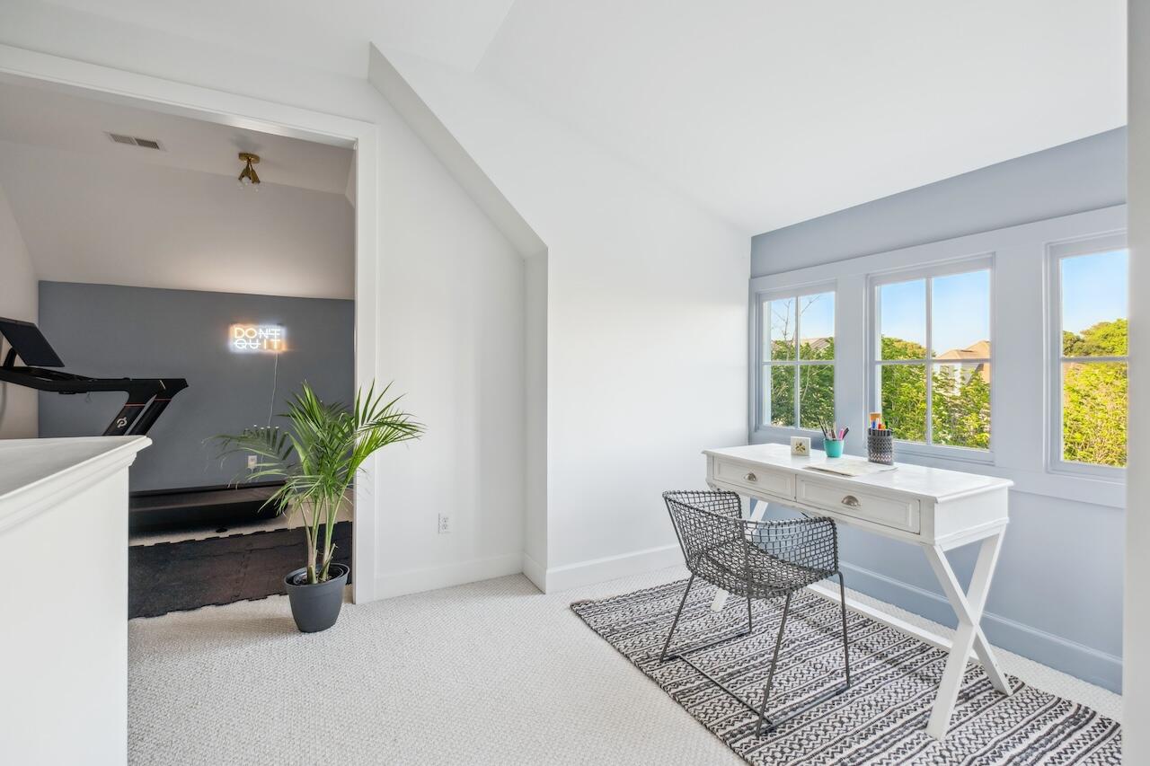 2431 Settlers Street