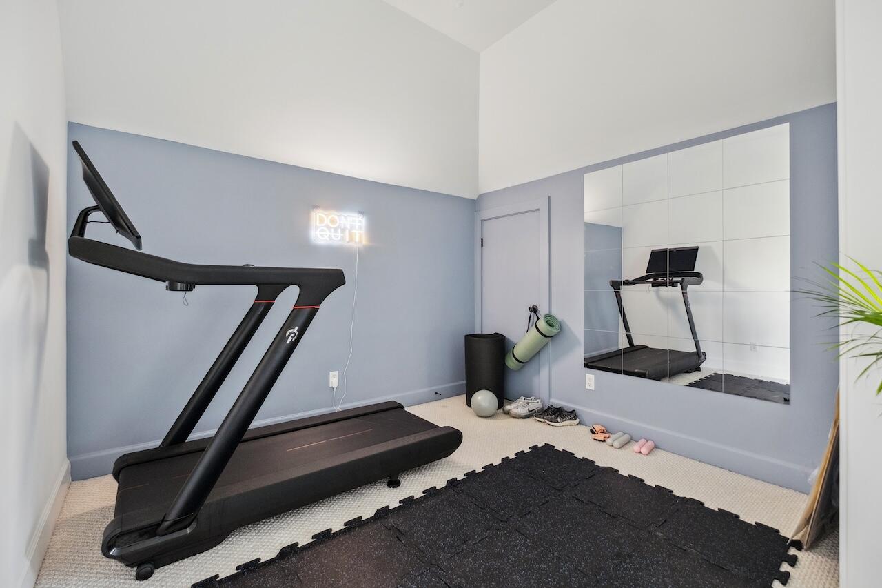 2431 Settlers Street