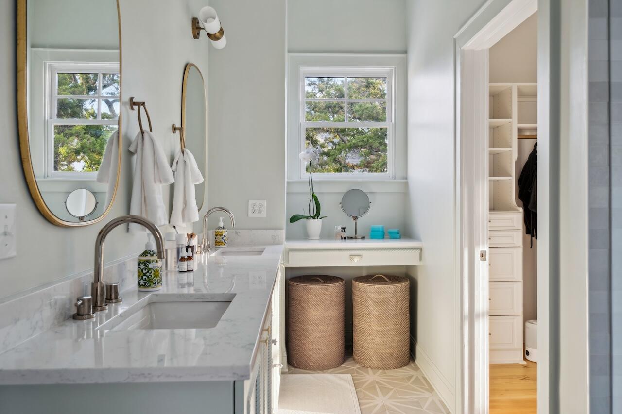 2431 Settlers Street