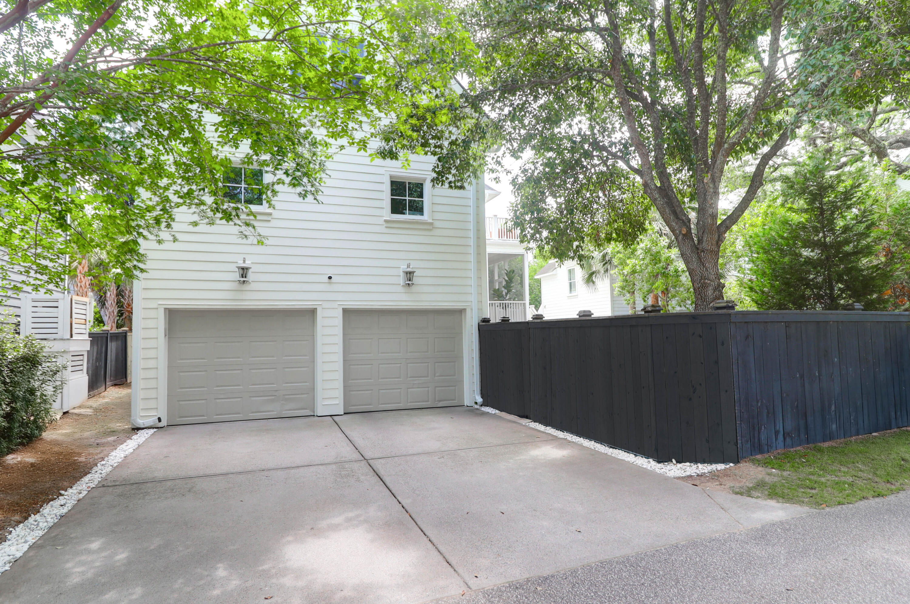 2431 Settlers Street