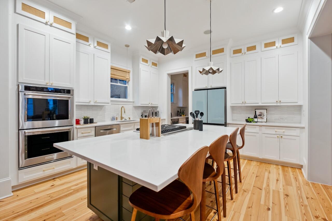 2431 Settlers Street