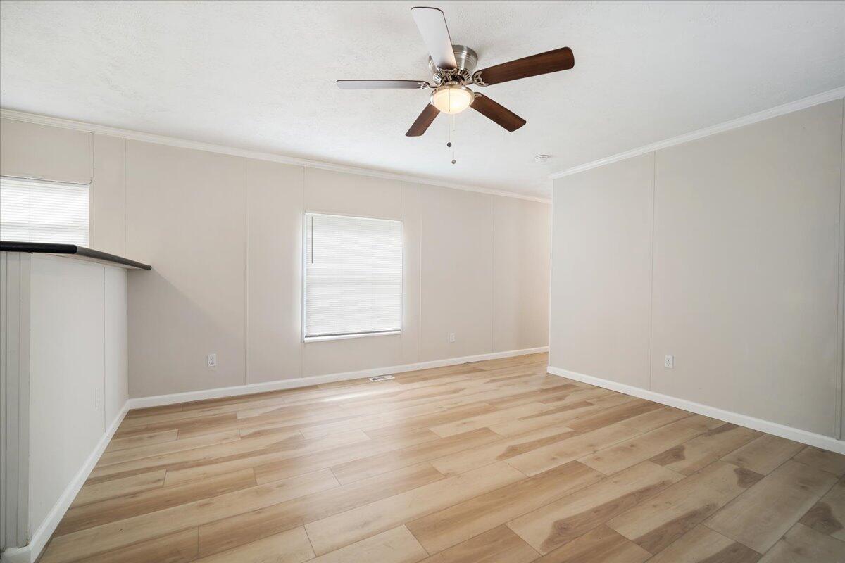 1011 Ridge Road