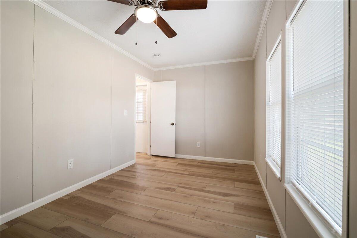 1011 Ridge Road