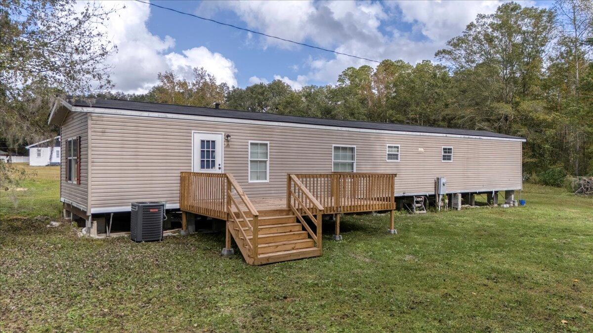 1011 Ridge Road