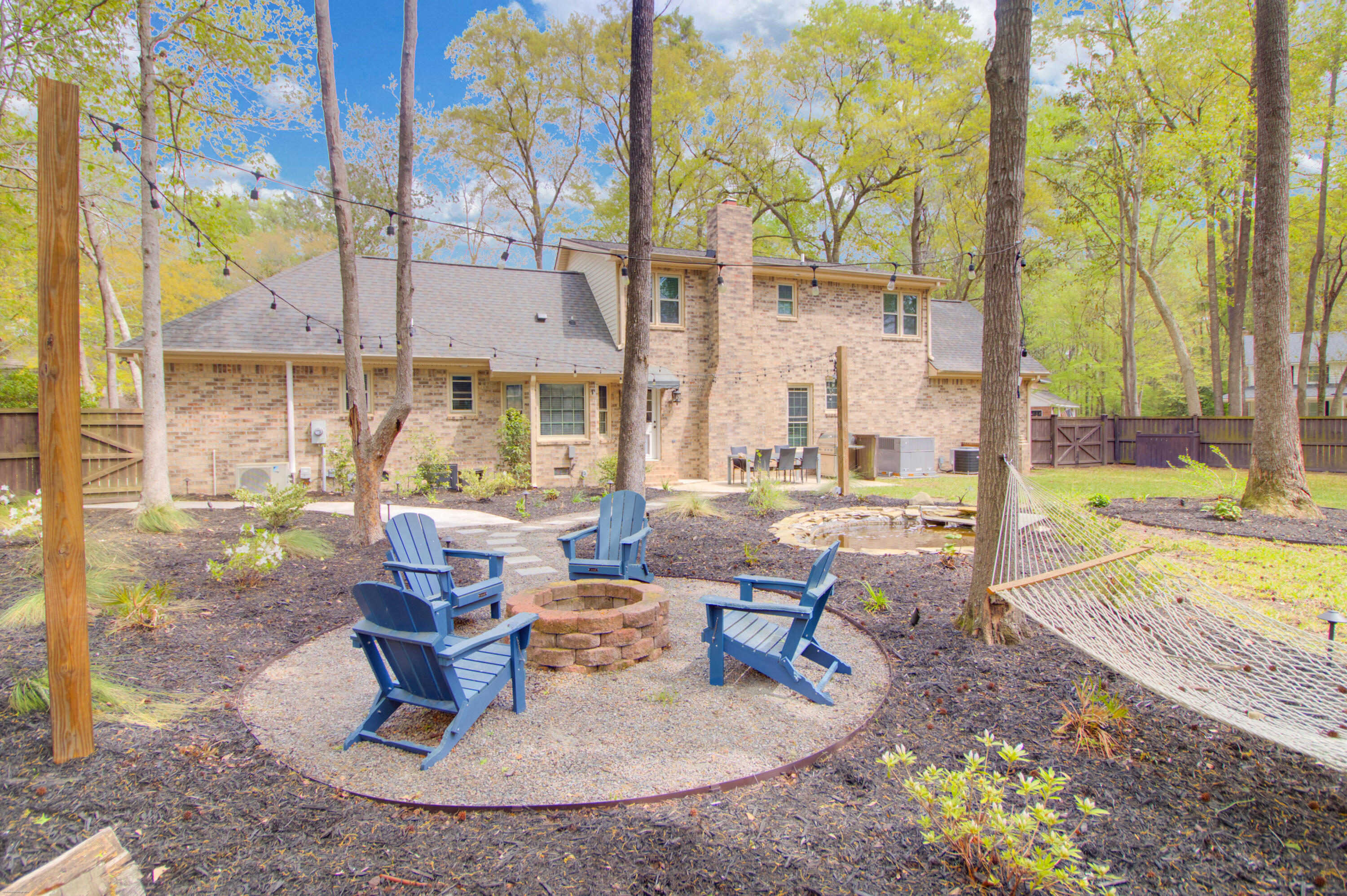 101 Huckleberry Lane