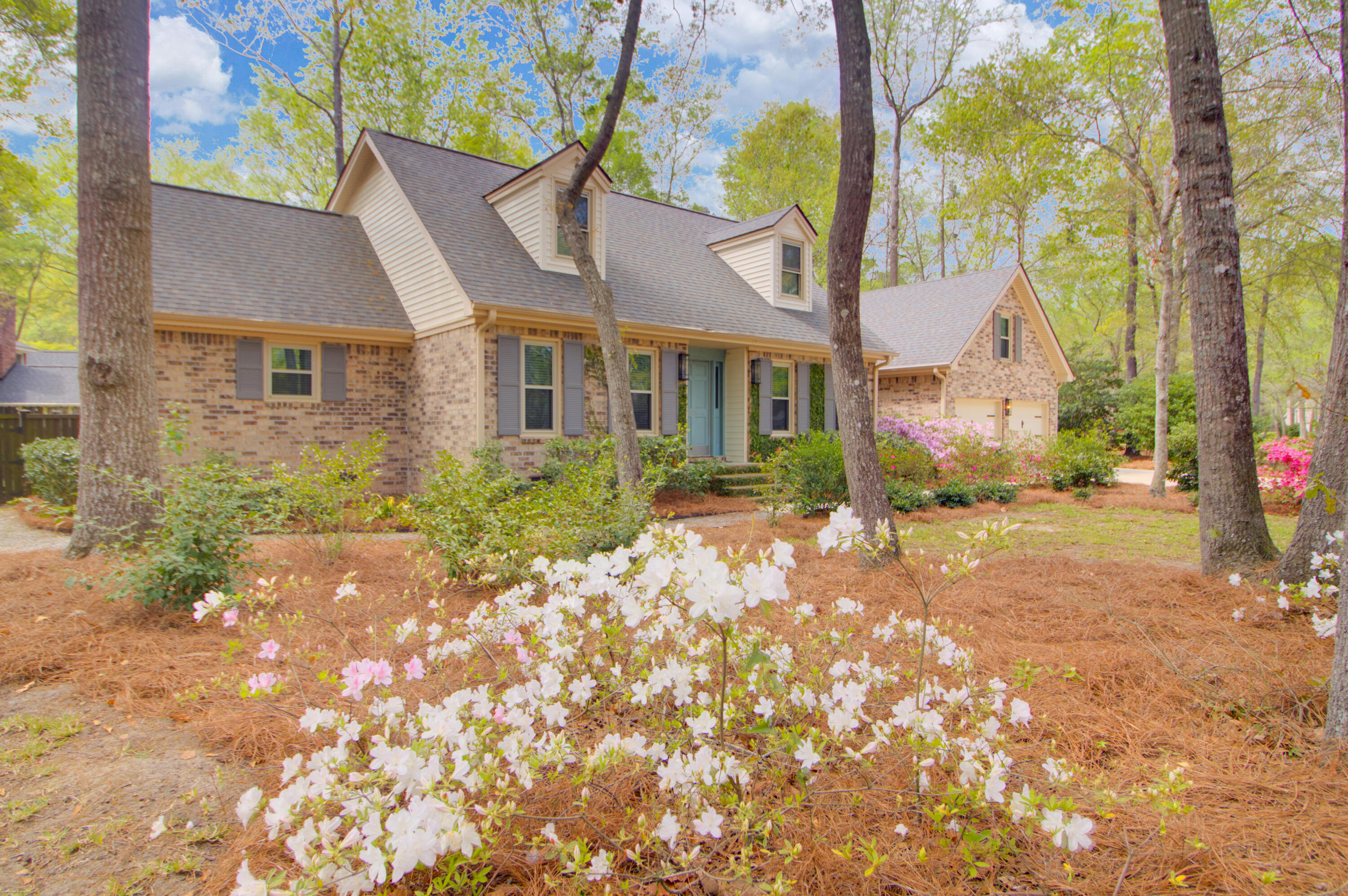 101 Huckleberry Lane