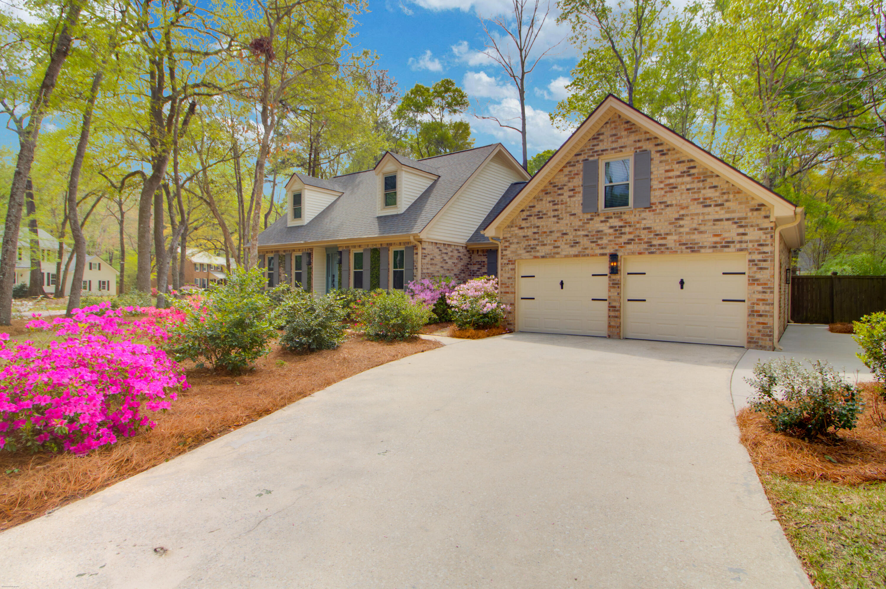 101 Huckleberry Lane