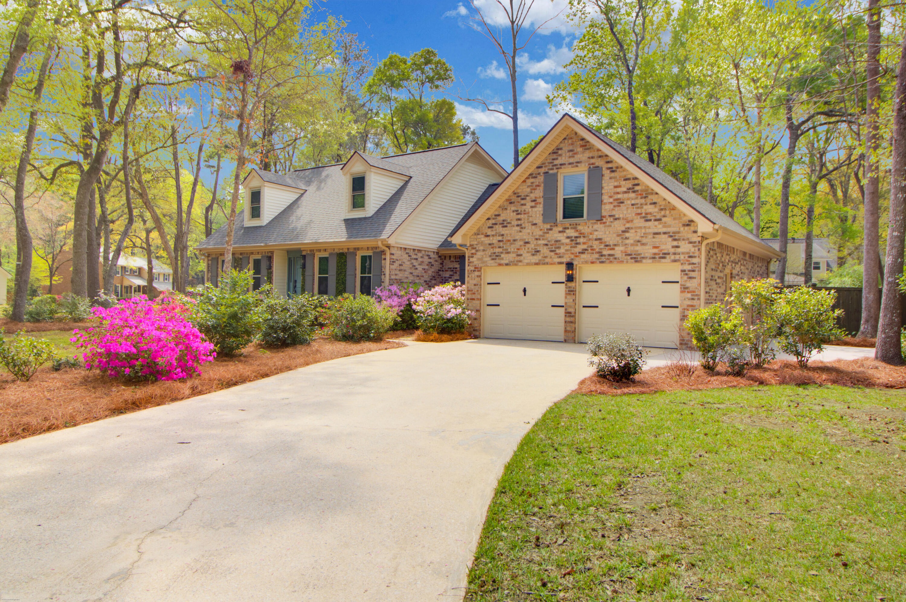 101 Huckleberry Lane