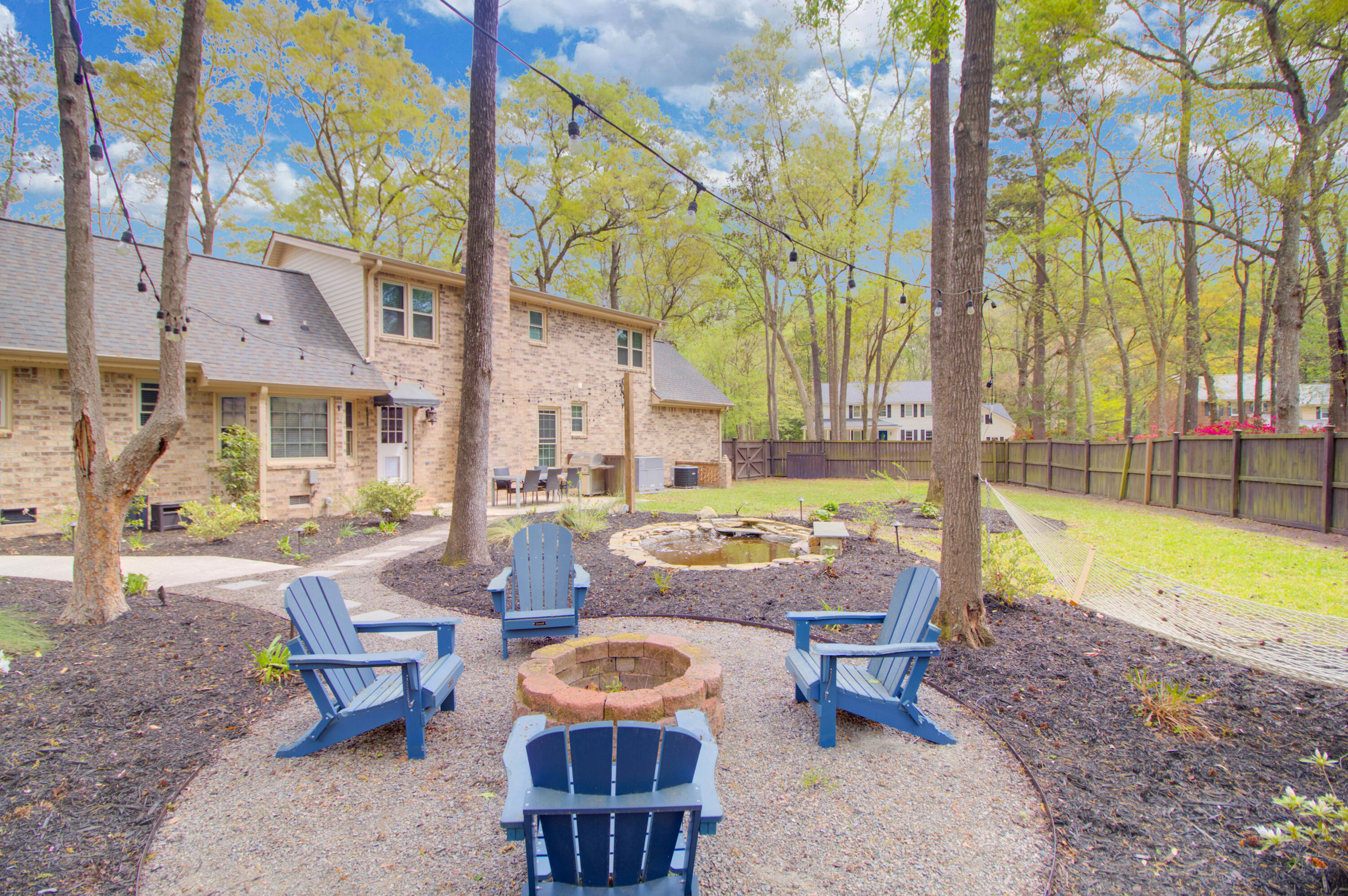 101 Huckleberry Lane