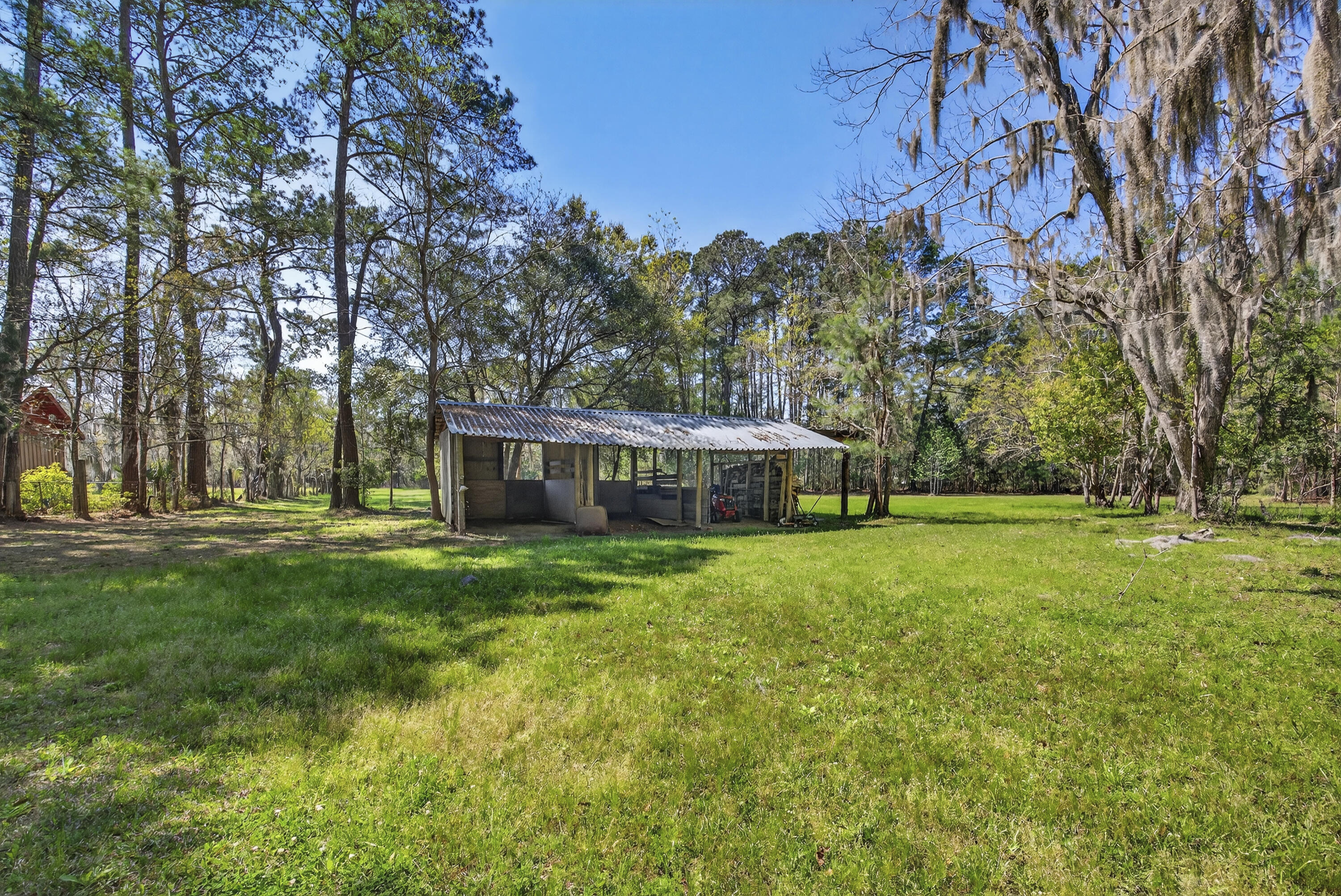4715 Hwy 165
