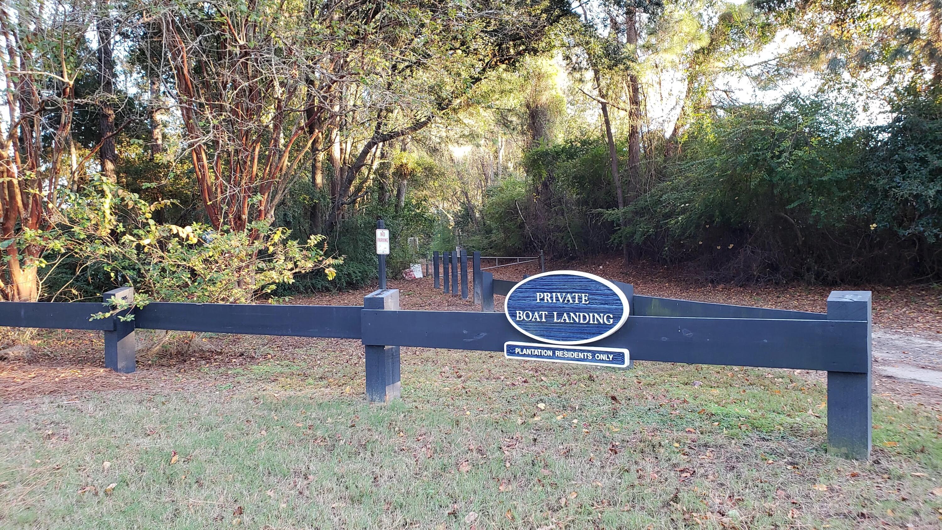 700 Majestic Oaks Drive