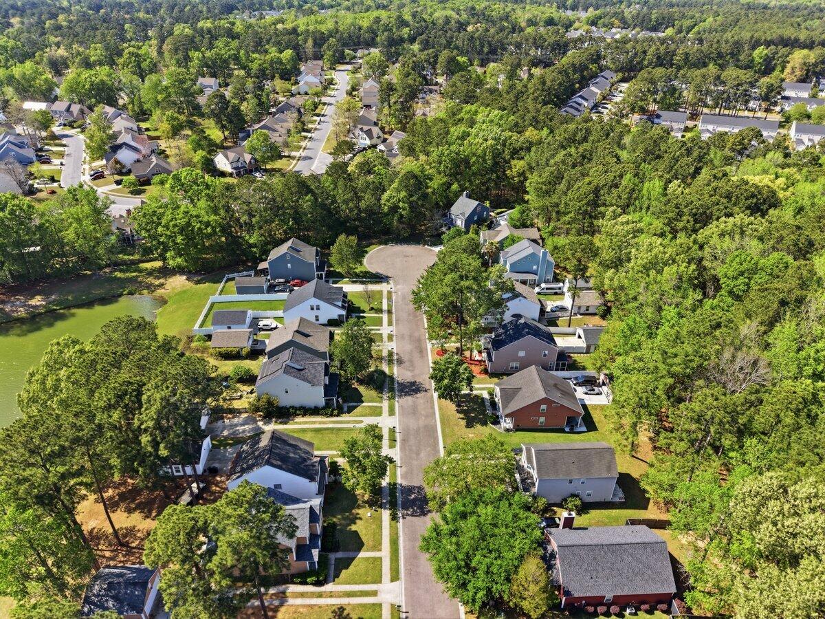 8981 N Red Maple Circle