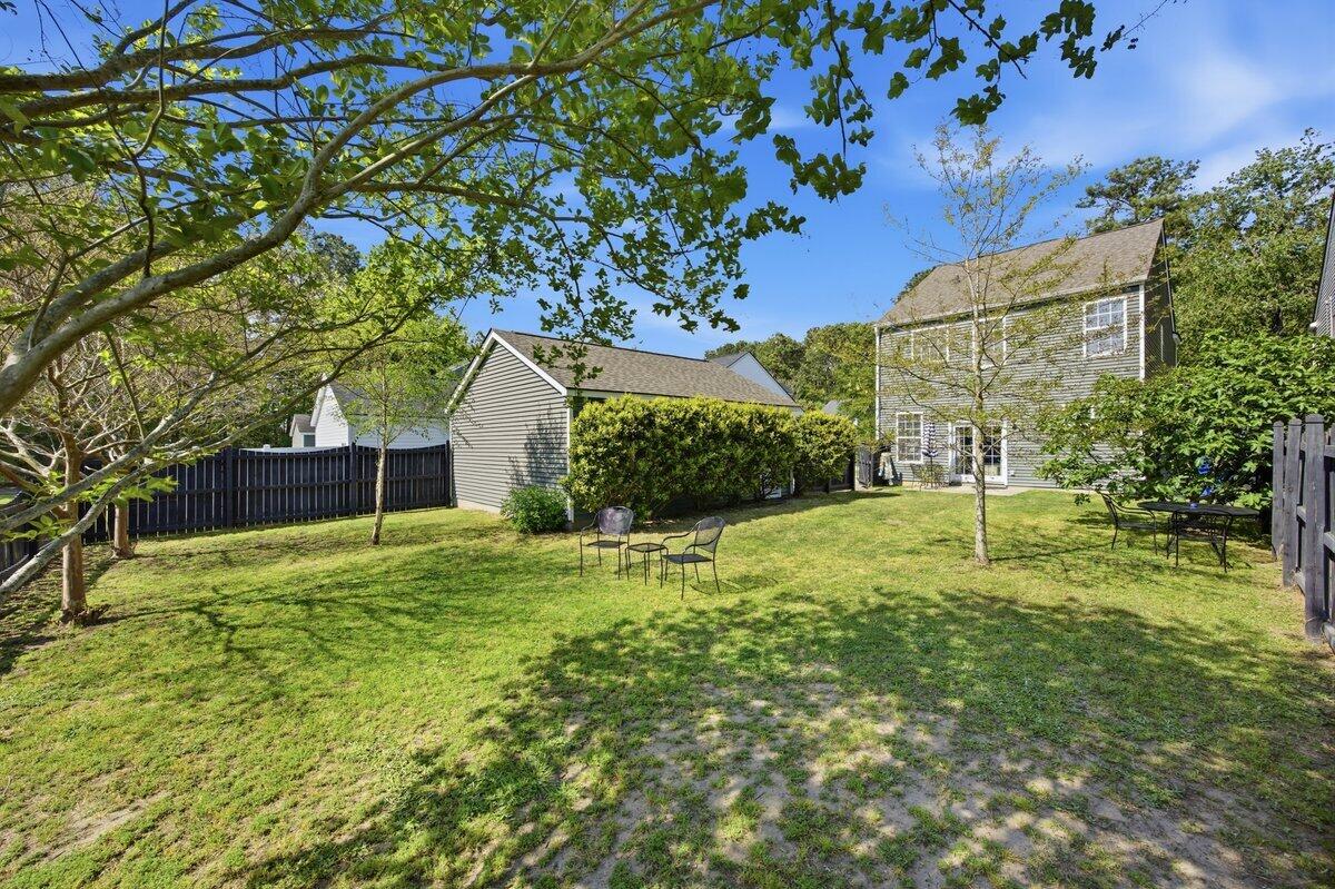 8981 N Red Maple Circle