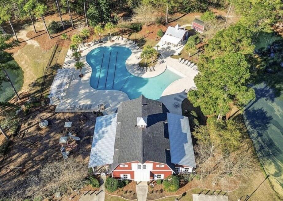 8981 N Red Maple Circle