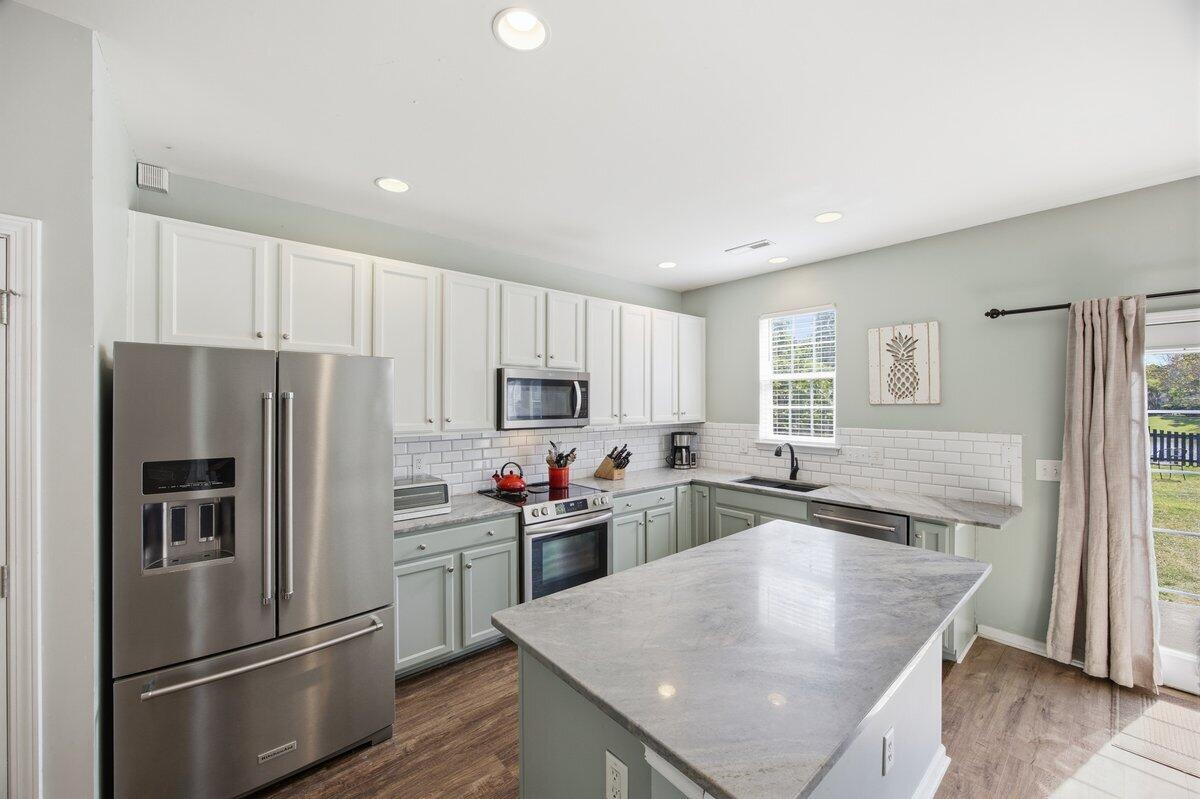 8981 N Red Maple Circle