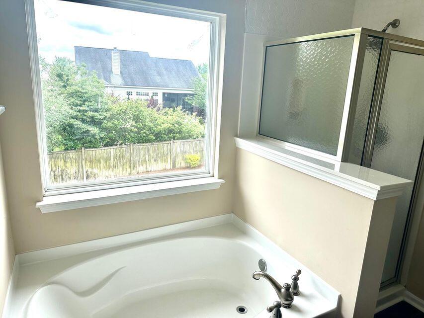 1333 Song Sparrow Way